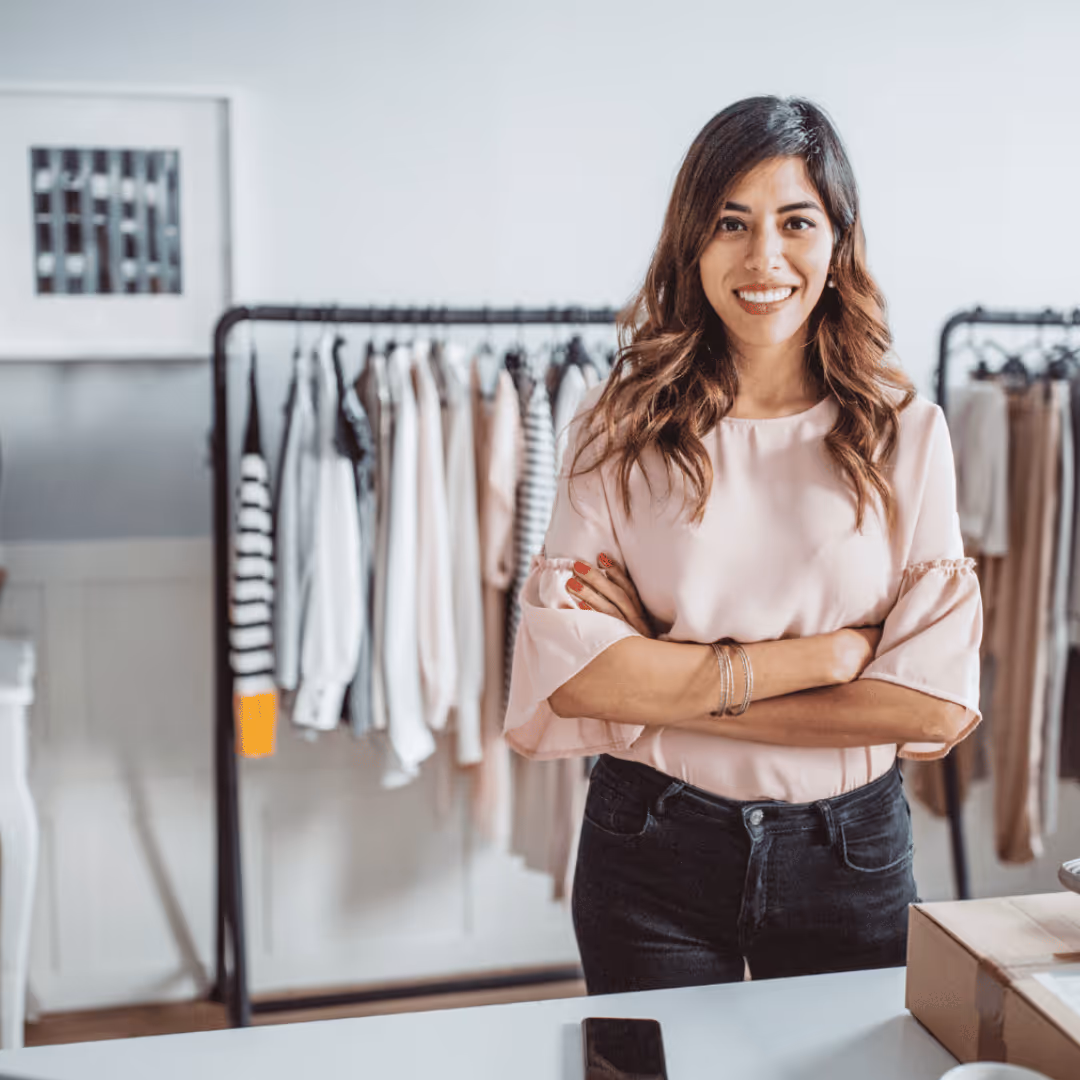 Fashion Wholesale Online: A Guide to Integrating with Your Offline Business
