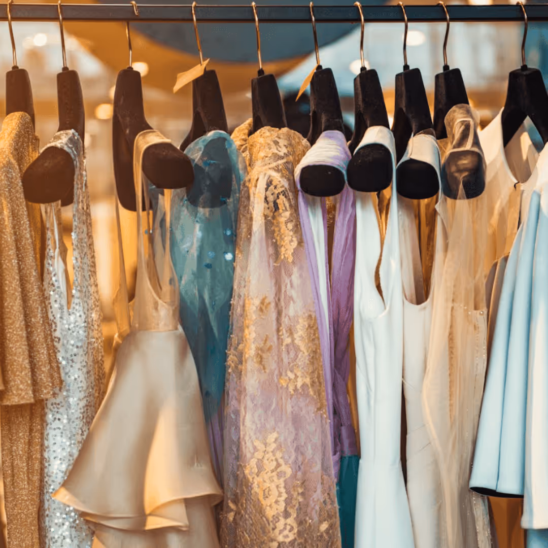 Wholesale vs Retail Pricing Strategy for Fashion Brands