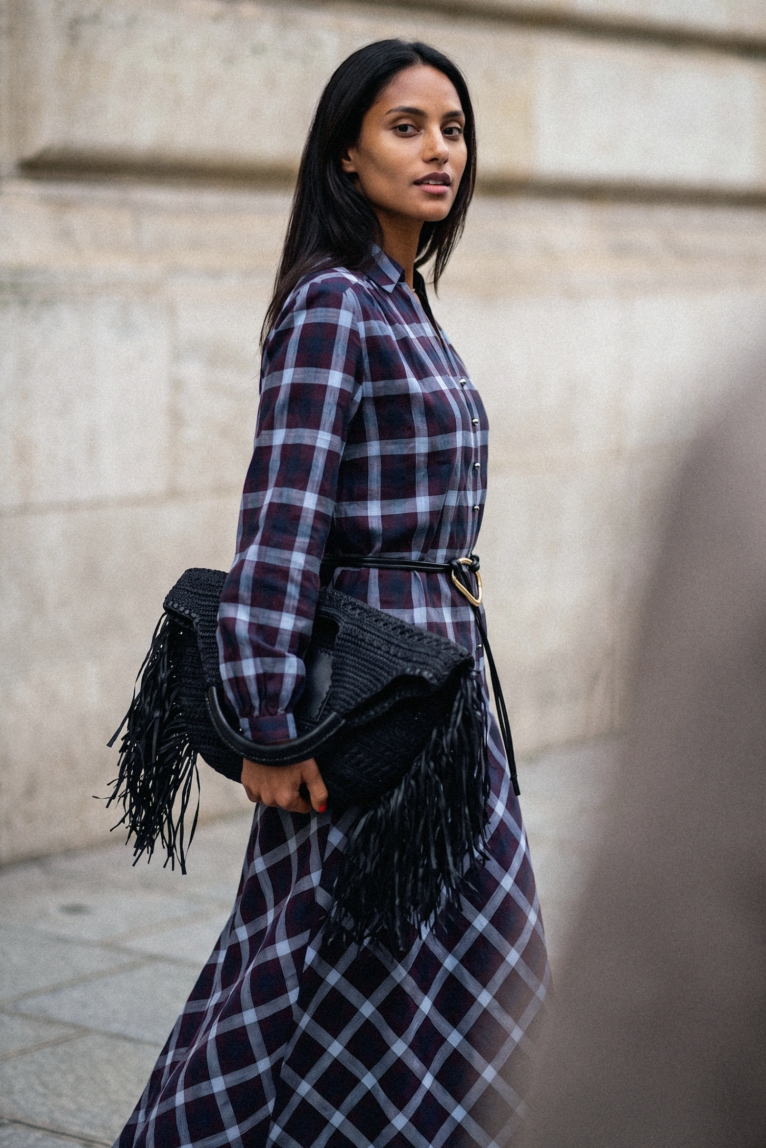 Femme portant une tenue Le Closet