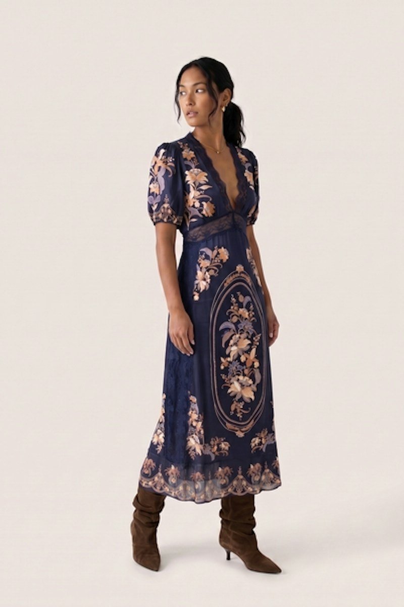 Robe Lara
