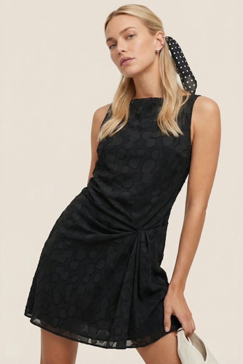 Robe Satina