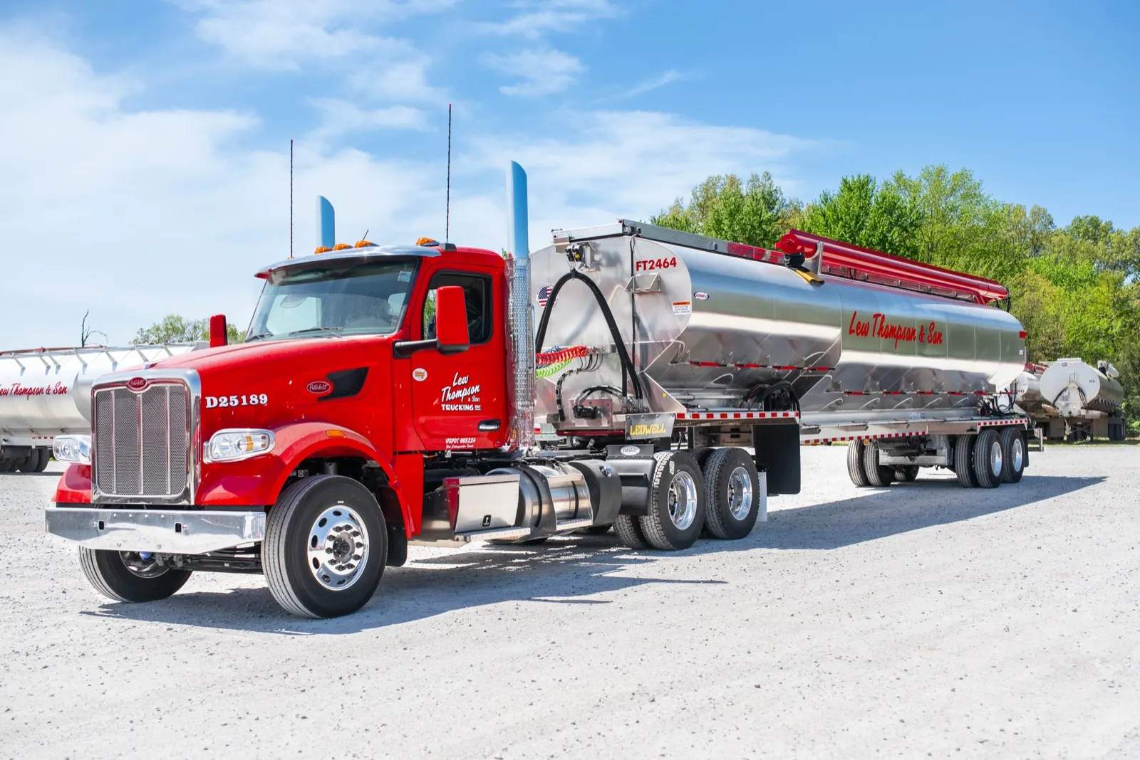 Lew Thompson and Son Trucking feed truck