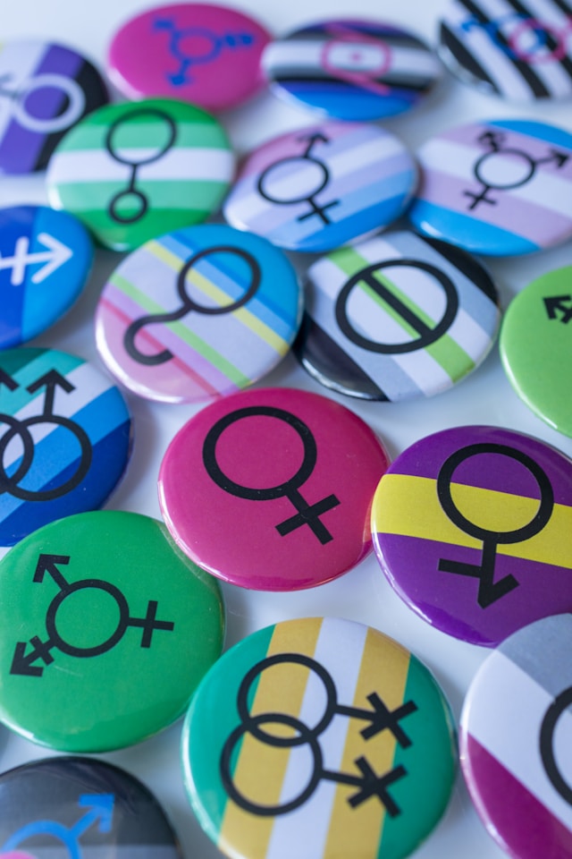 Křesťanský pohled na transgender v měnící se kultuře: Pastorační a biblické zamyšlení