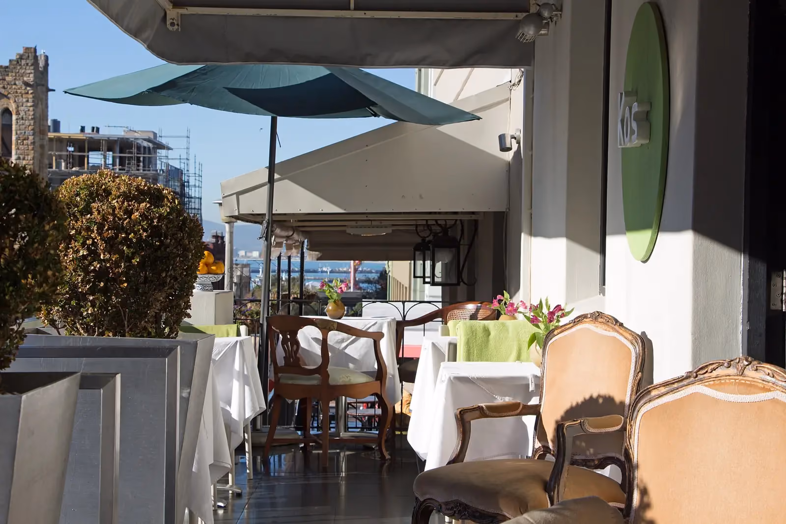 Café terrace, Napier Street