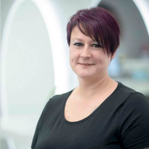 Sandra Haarschnitte Mels