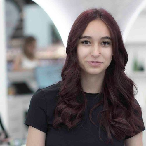 Samira Lehrling Ausbildung Coiffeur