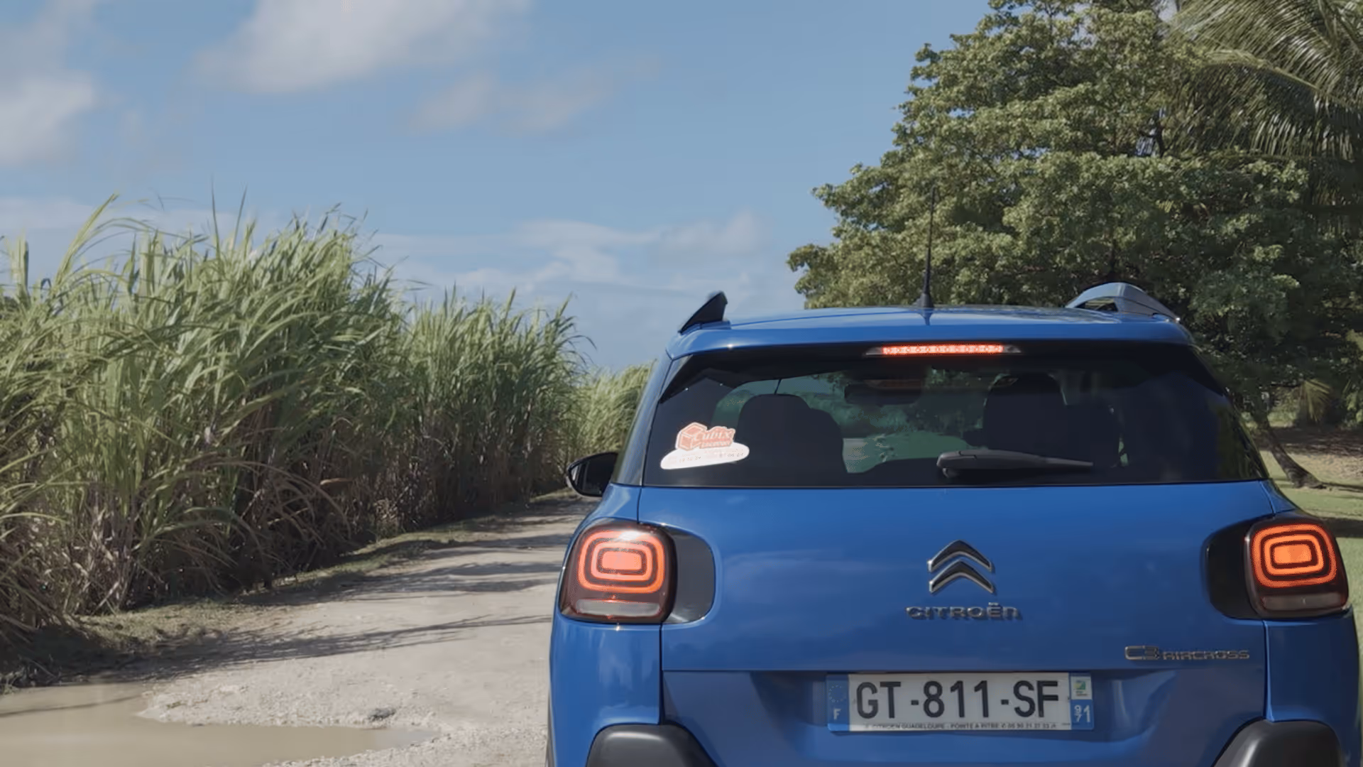 Cubix Location au port de Grand-Bourg