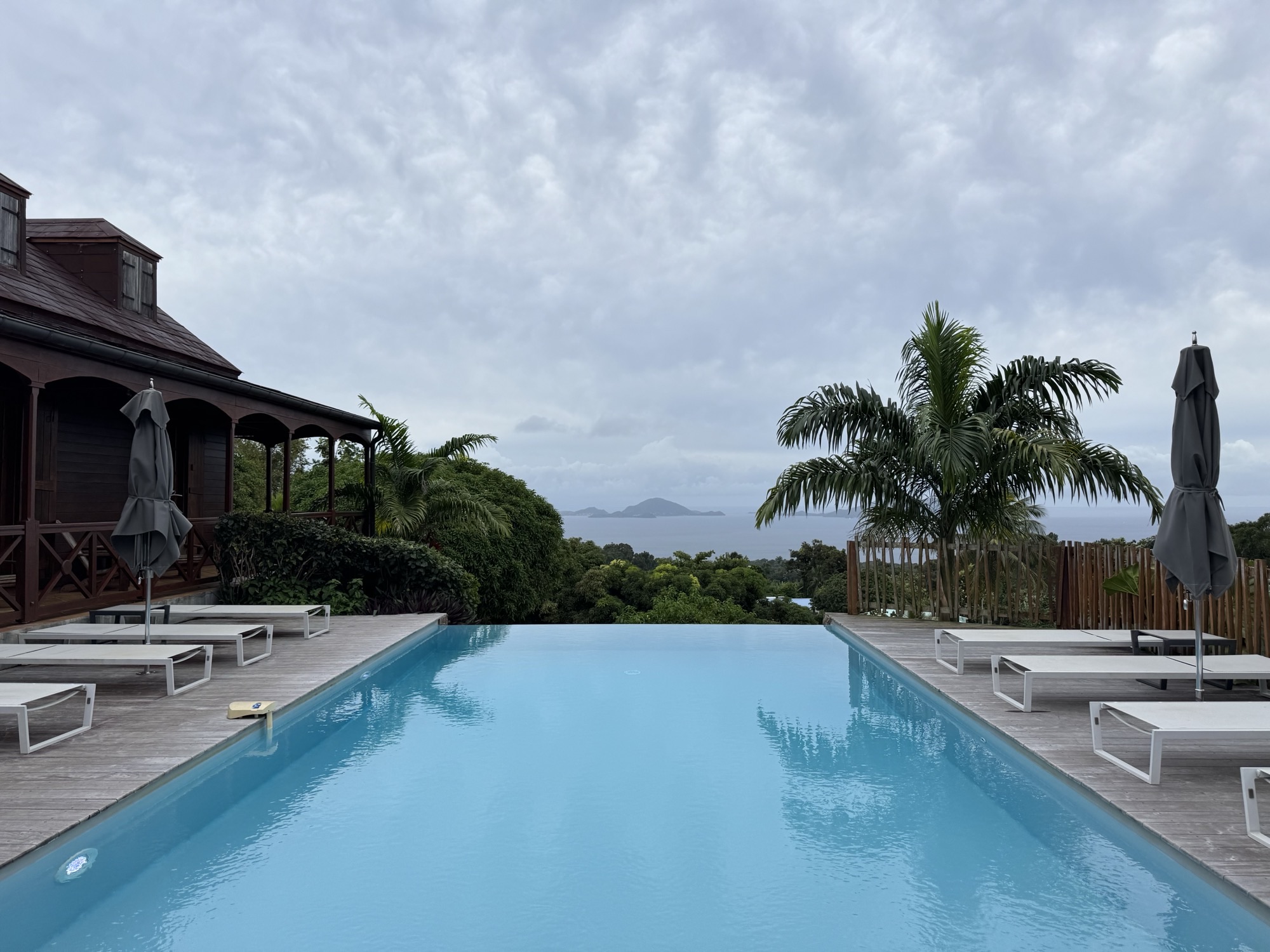 Le Jardin Malanga infinity pool Trois-Rivieres Guadeloupe charming hotel