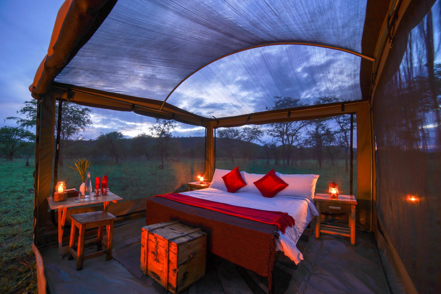 Asanja Under the Stars fly camping, luxury bush camp Tanzania, mobile safari night