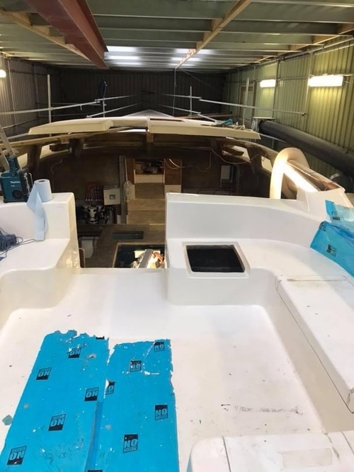 companionway cockpit and lockers