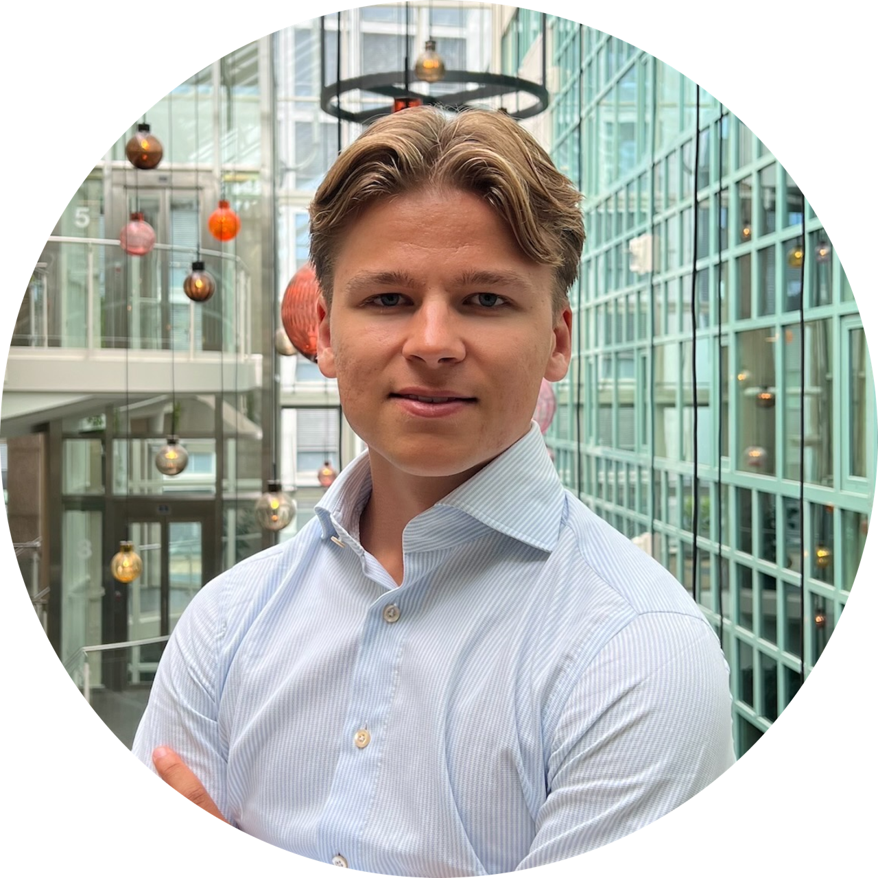 Bilde av person som deler et sitat om bruken av Propely.