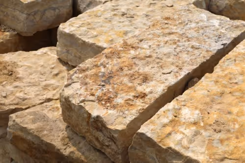 Yellow or brown bricks.