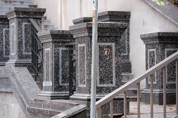 Limestone Balustrades