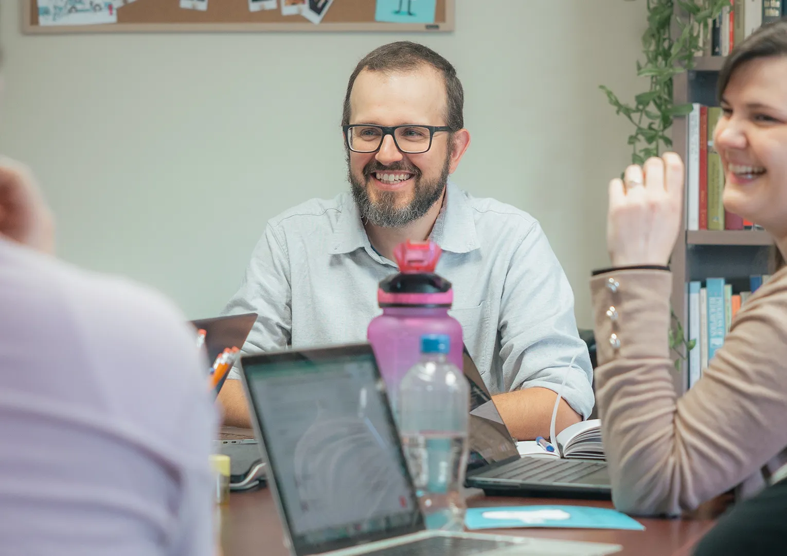 Il est aussi possible derecevoir des nouvelles denotre directeur général