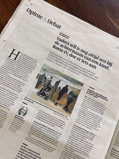 Newspaper article about the Dutch Law of Names that discriminates against women