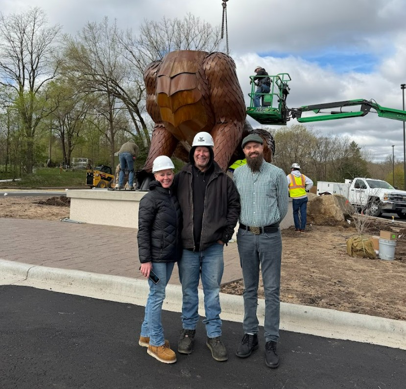 Golspar, the world's largest steel dragon sculpture at Dellshire Resort, Wisconsin Dells