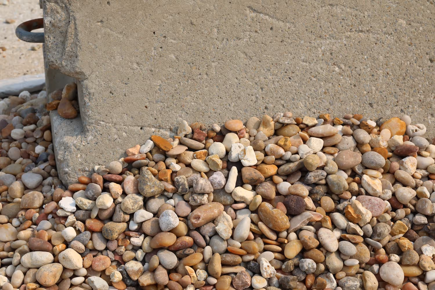 Alabama Sunset Stone Chips on the ground