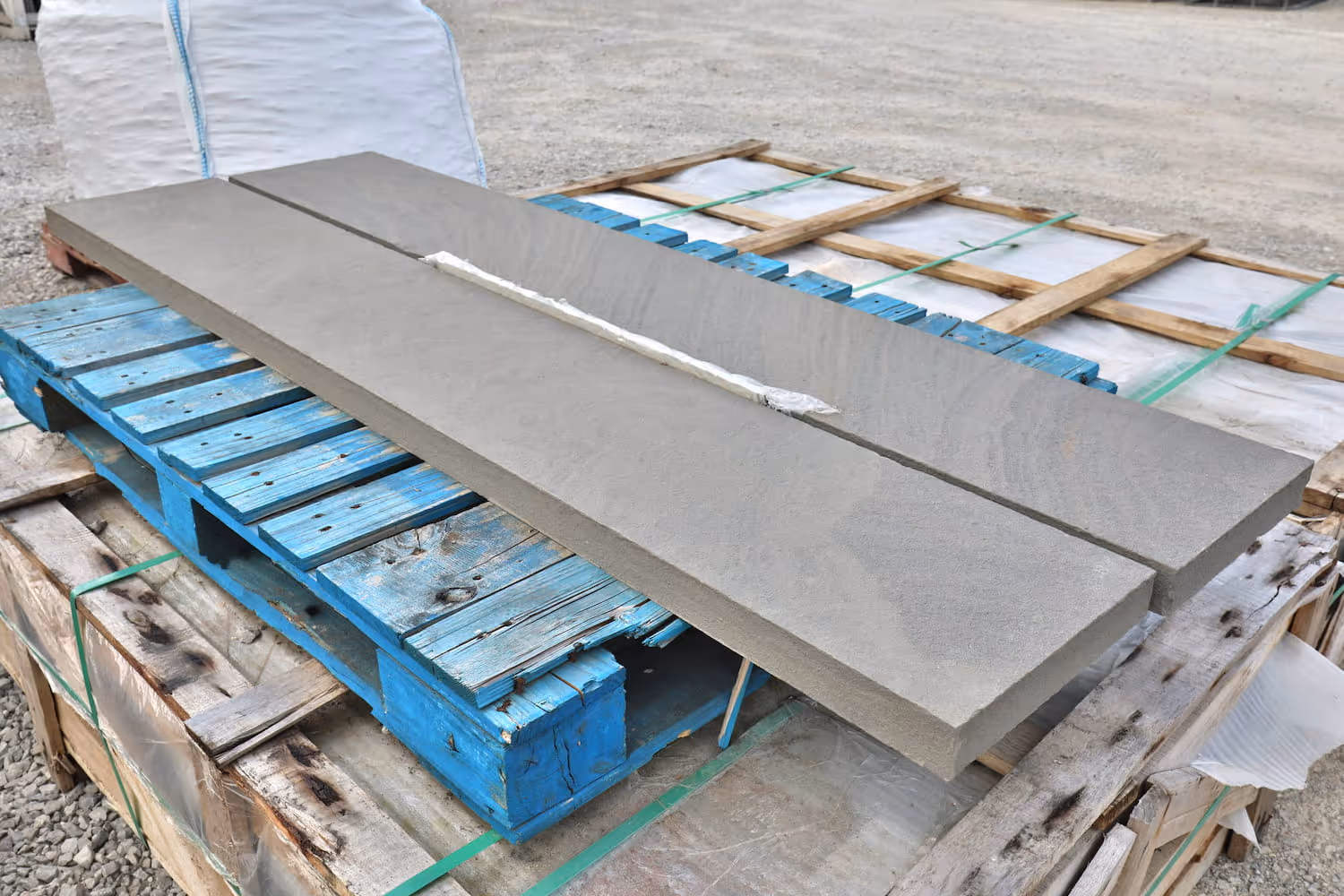 Thermal Bluestone Tread on pallets