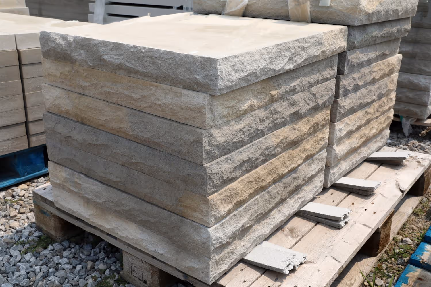 Cap on pallets
