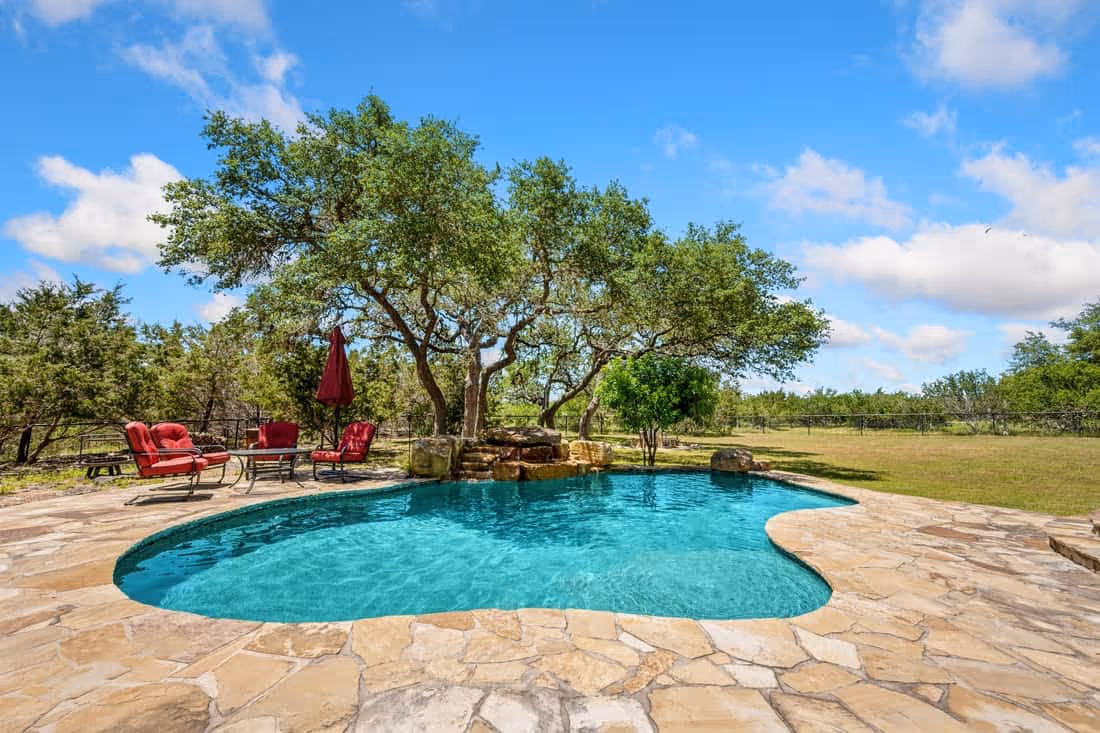 Flagstone Pool Deck