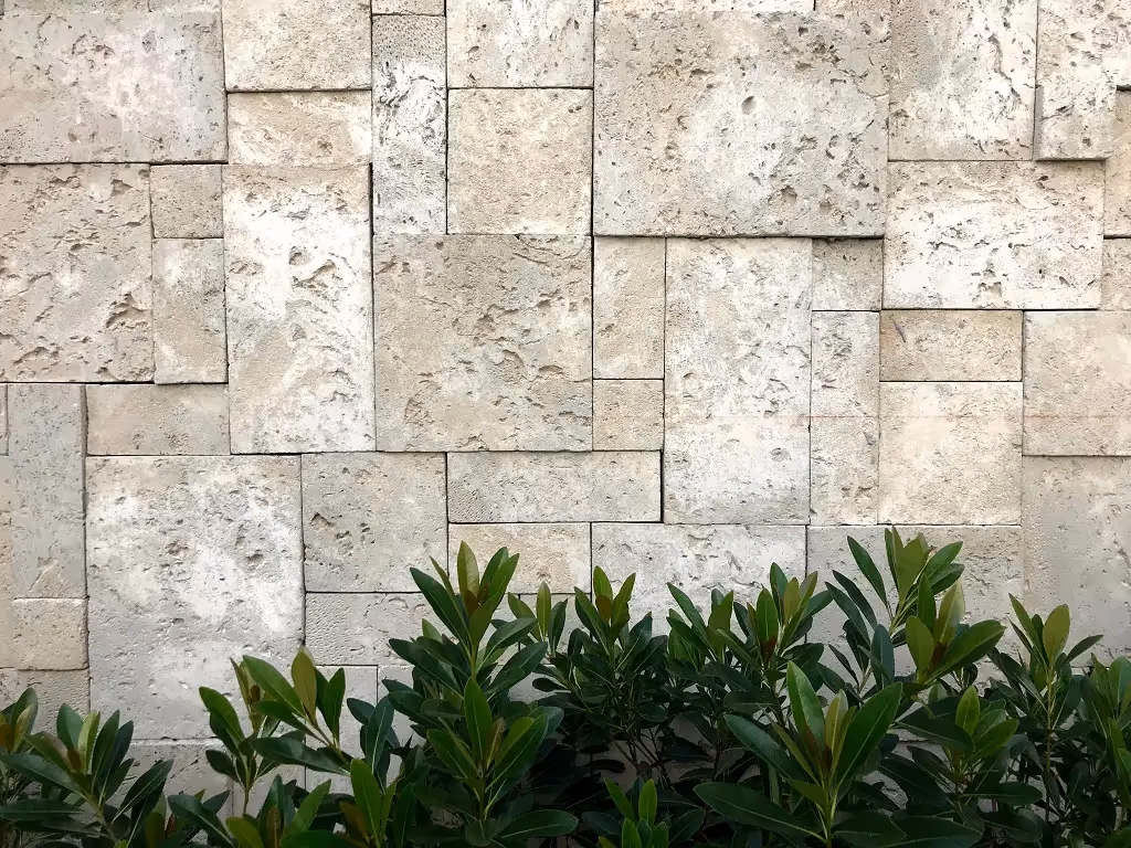 travertine colors