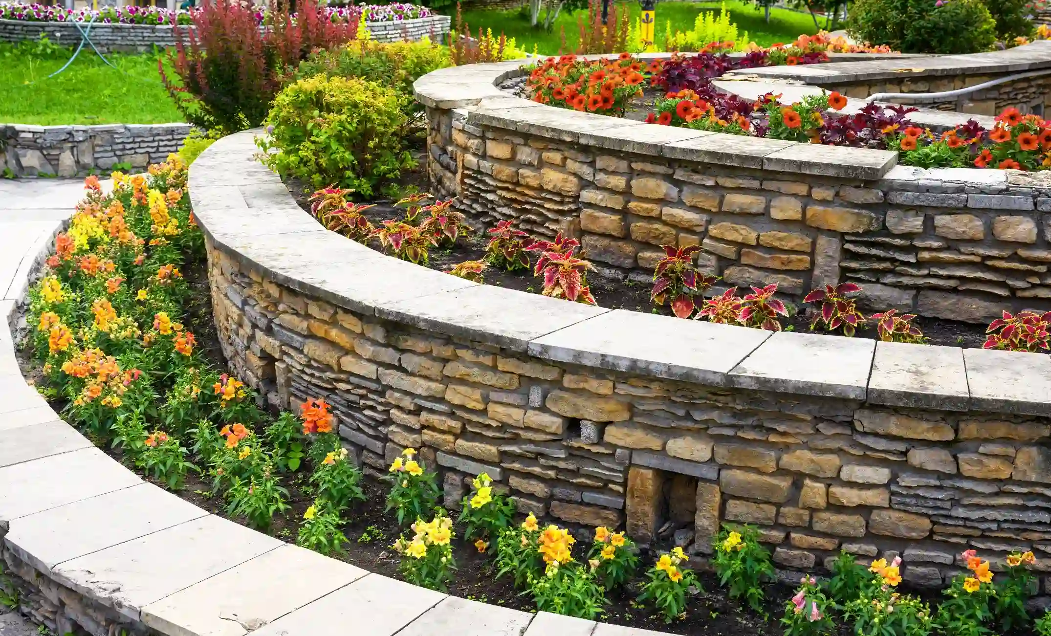 Retaining Wall Types: Find the Best Fit for Your Project