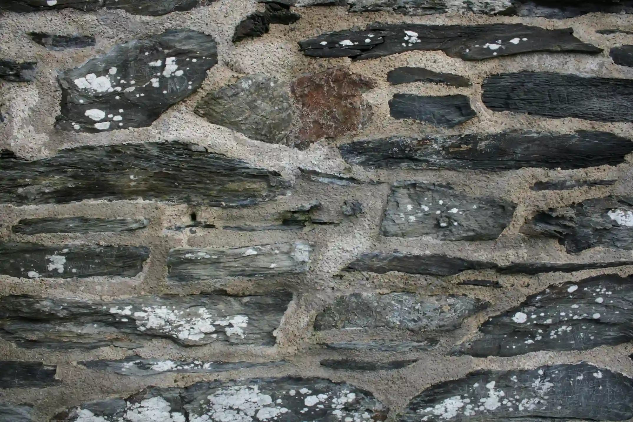 Stone Veneer Installation Guide: 5 Essential Steps for Success