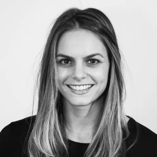 Lora Rosenblum - Out-Of-Pocket Health - Healthcare Analysis + Comedy.