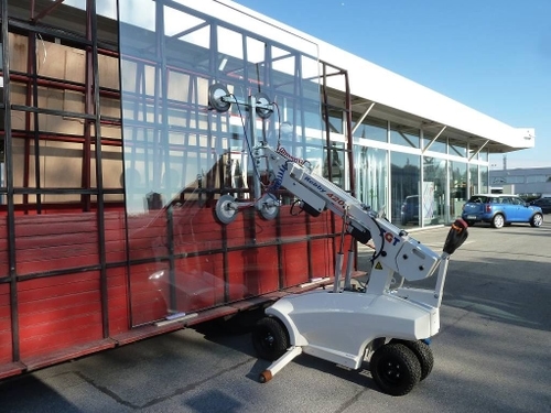 Robby 420 glasrobot - Ventura Verhuur