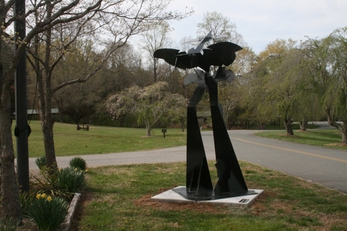 Mantis II | 11' x 6' x 6'