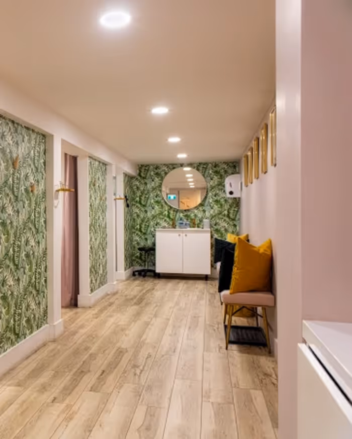 Arlo Medical practitioner-led aesthetic team in Calgary