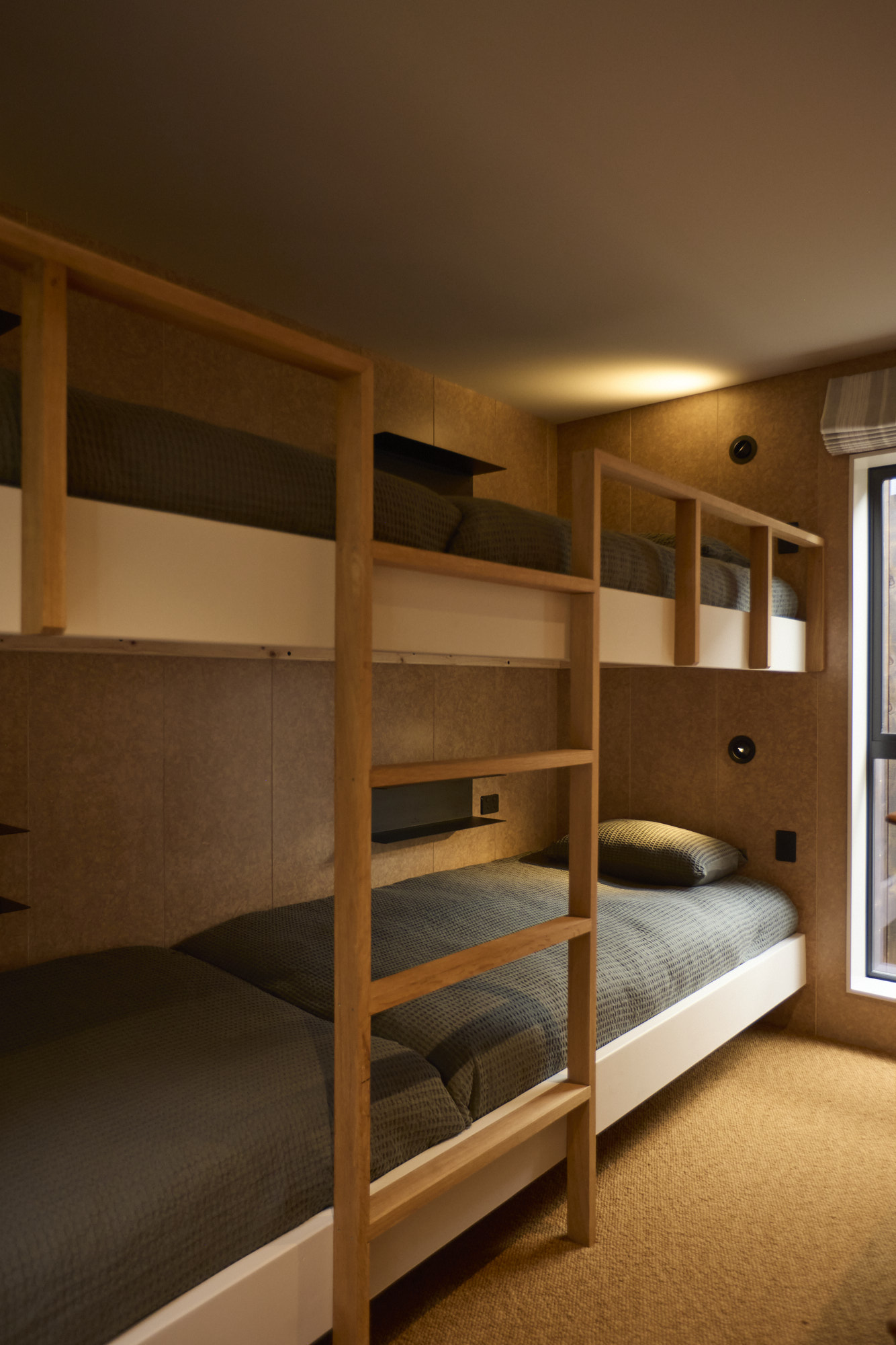 bunk beds in lake house bach