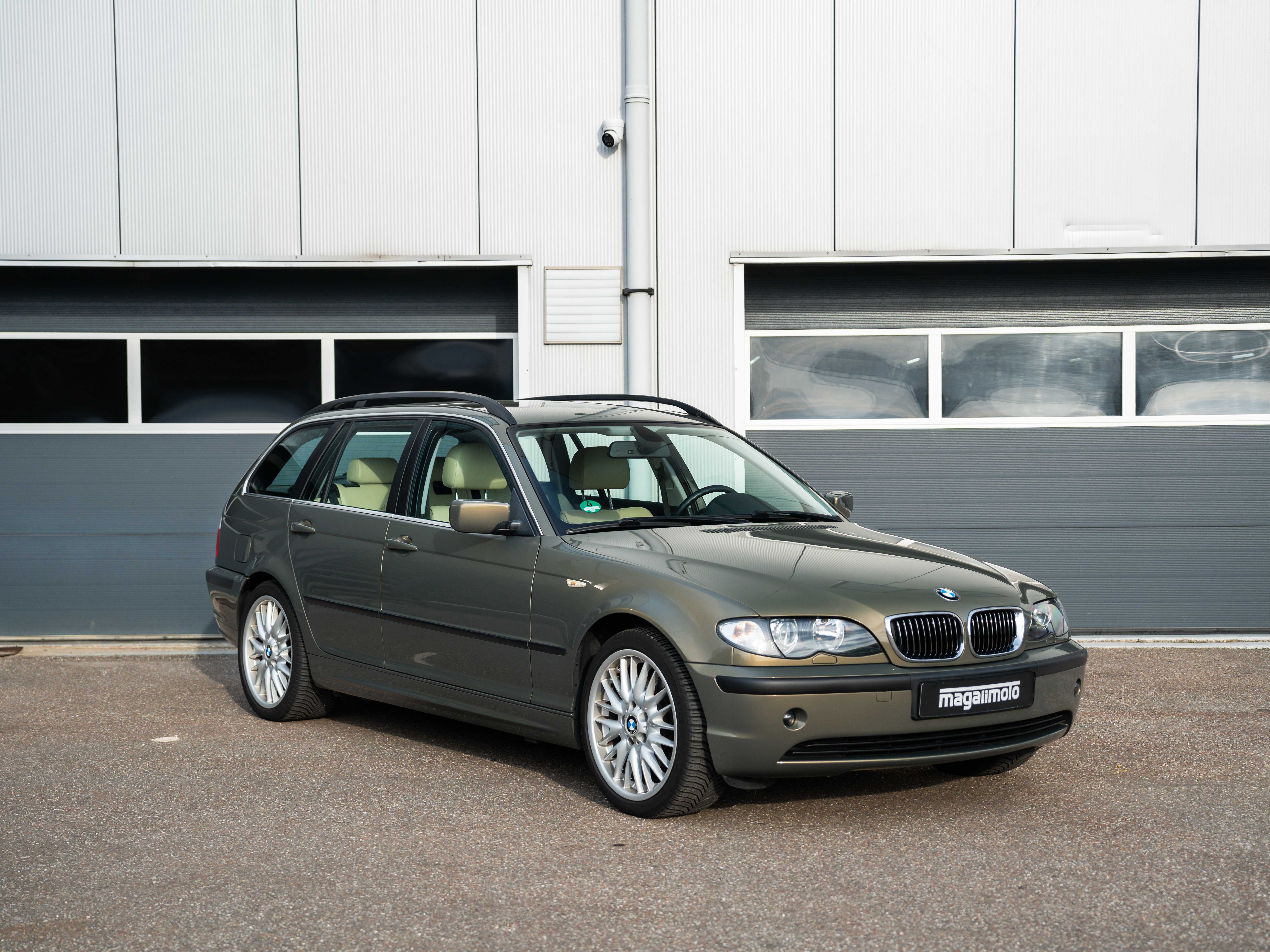 BMW E46 320i Touring Individual Messing Metallic