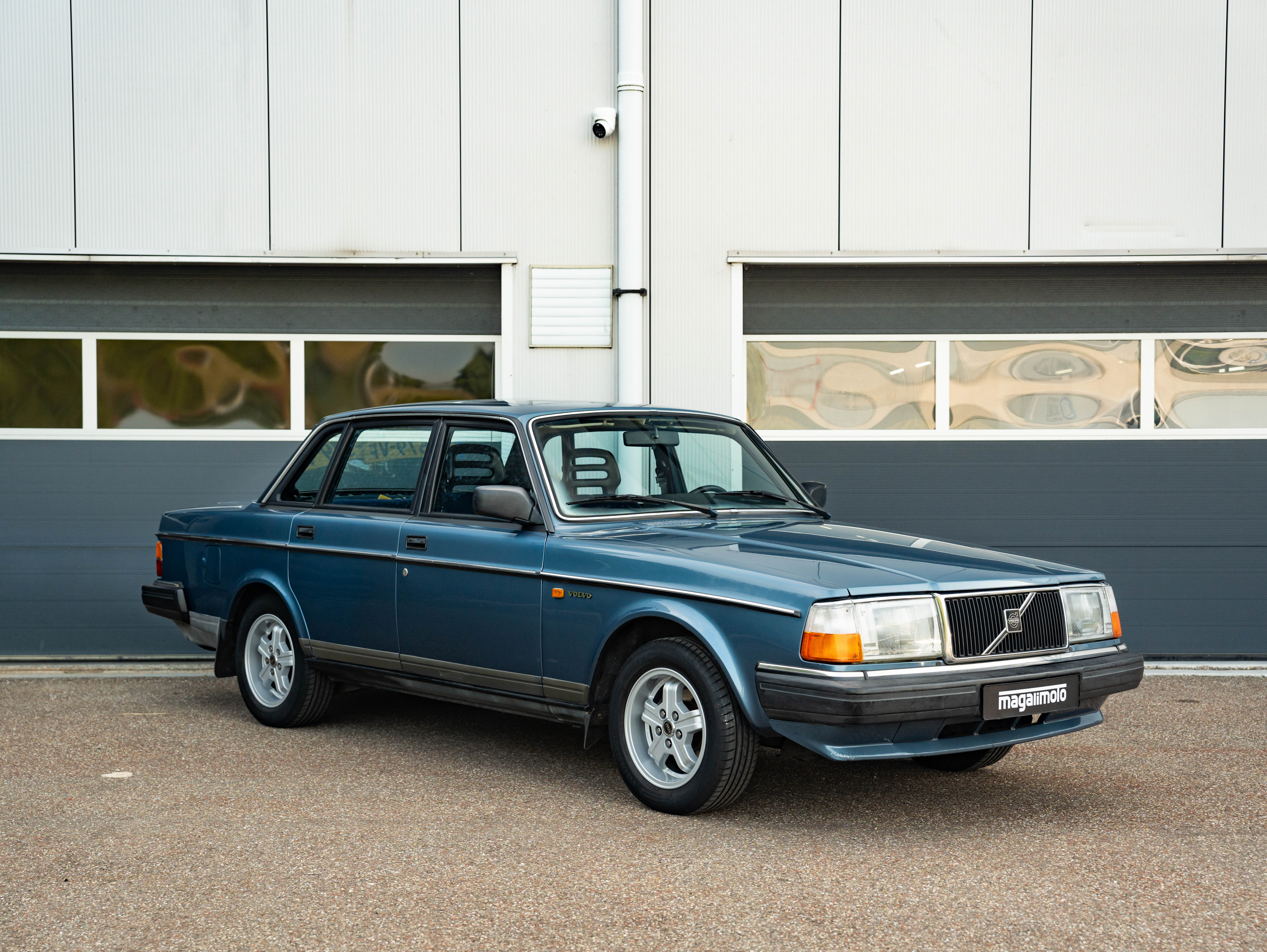 Volvo 240 2.3 GL - 1987