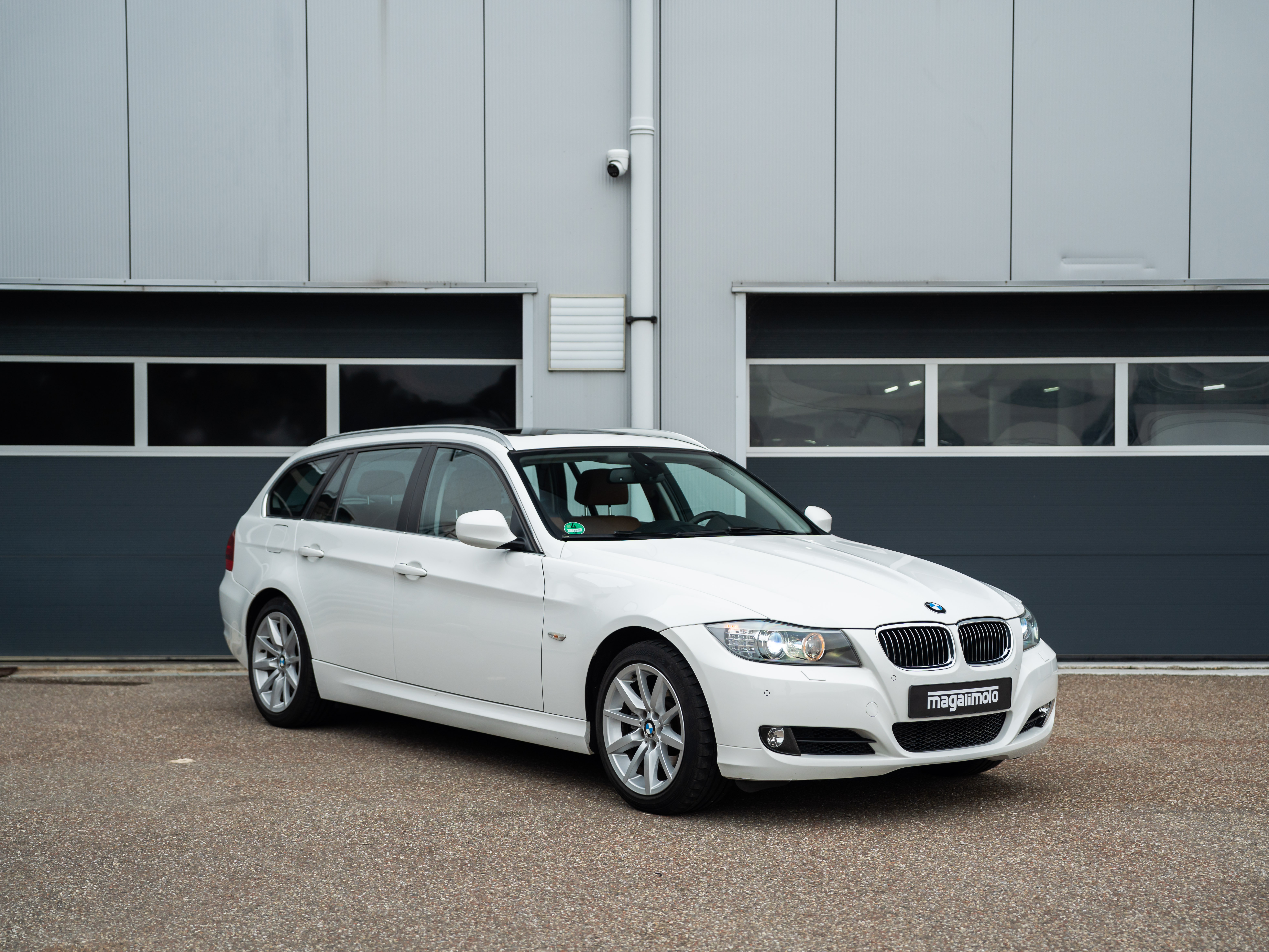 BMW 330i Touring LCI E91 - 2011