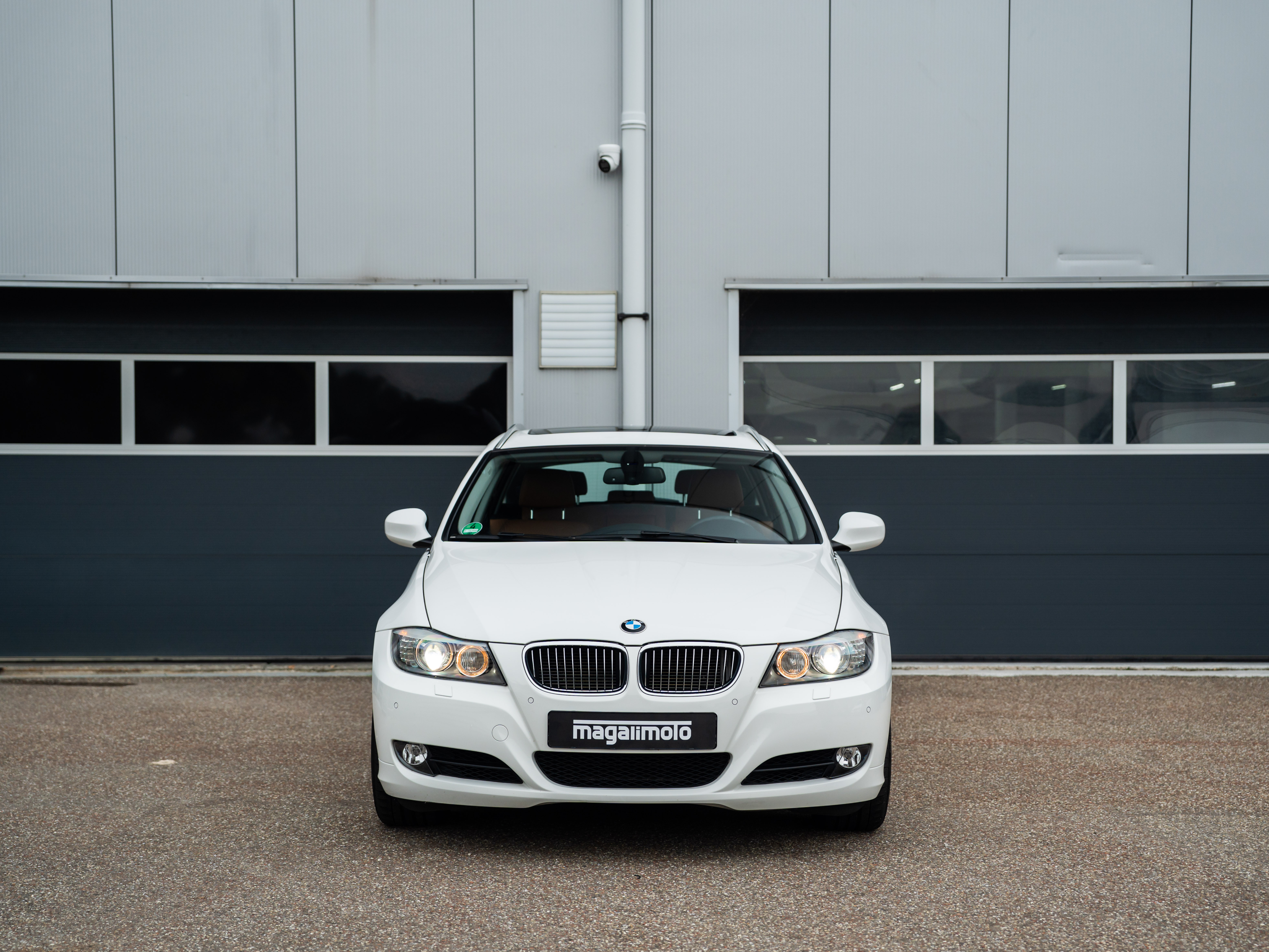 BMW 330i E91 - 2011