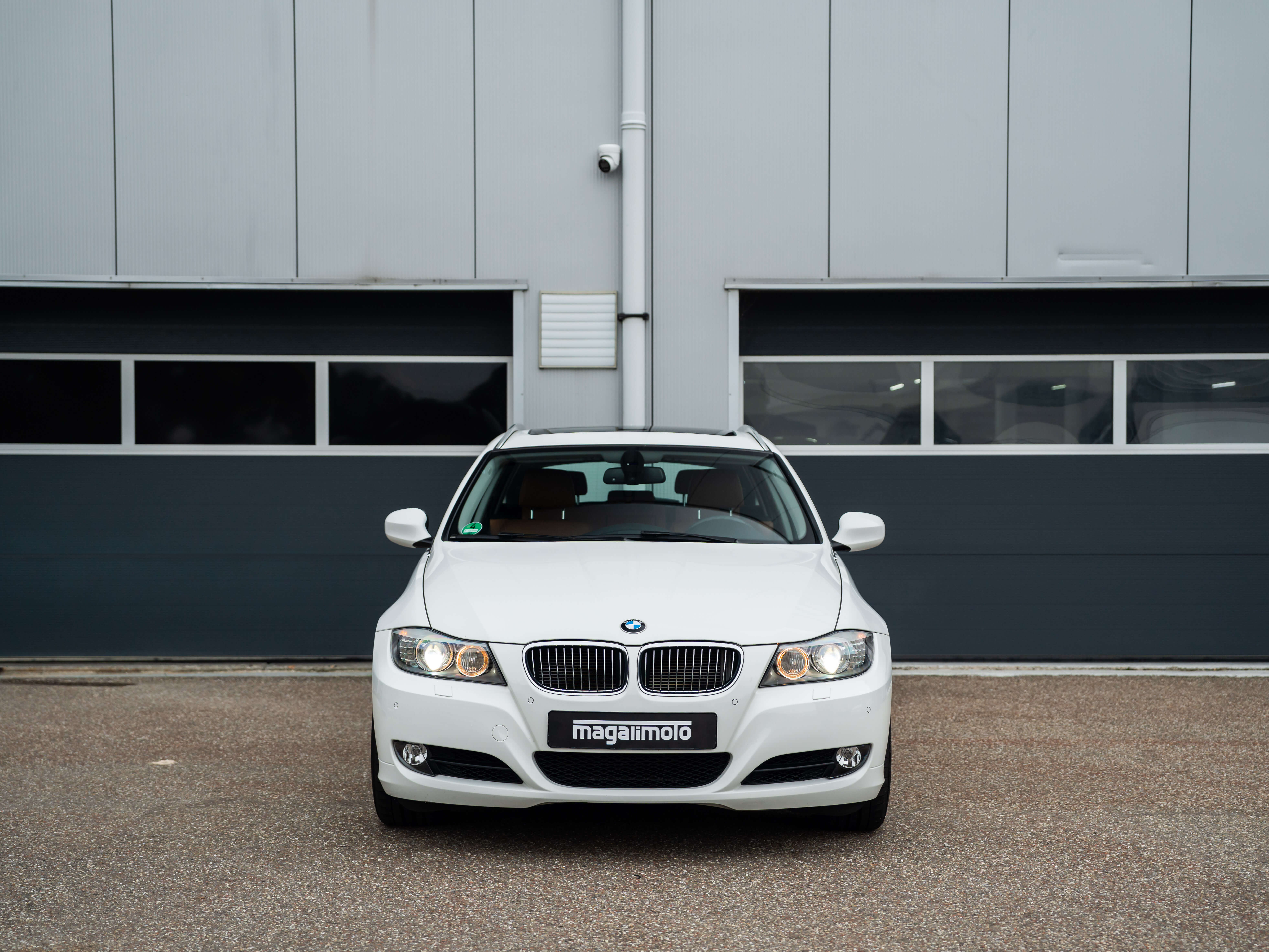 BMW 330i E91 - 2011