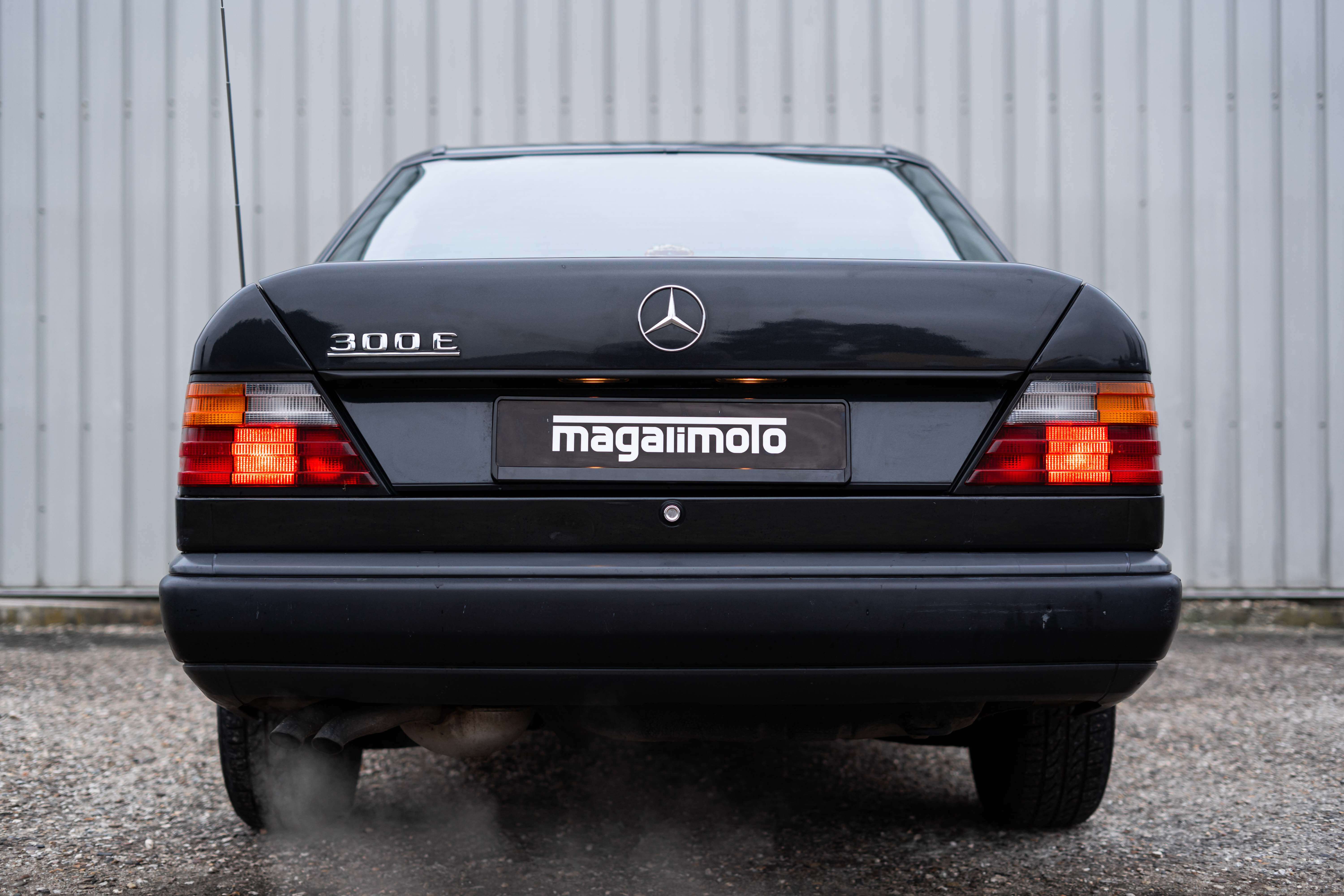 Mercedes W124 300E - 1989