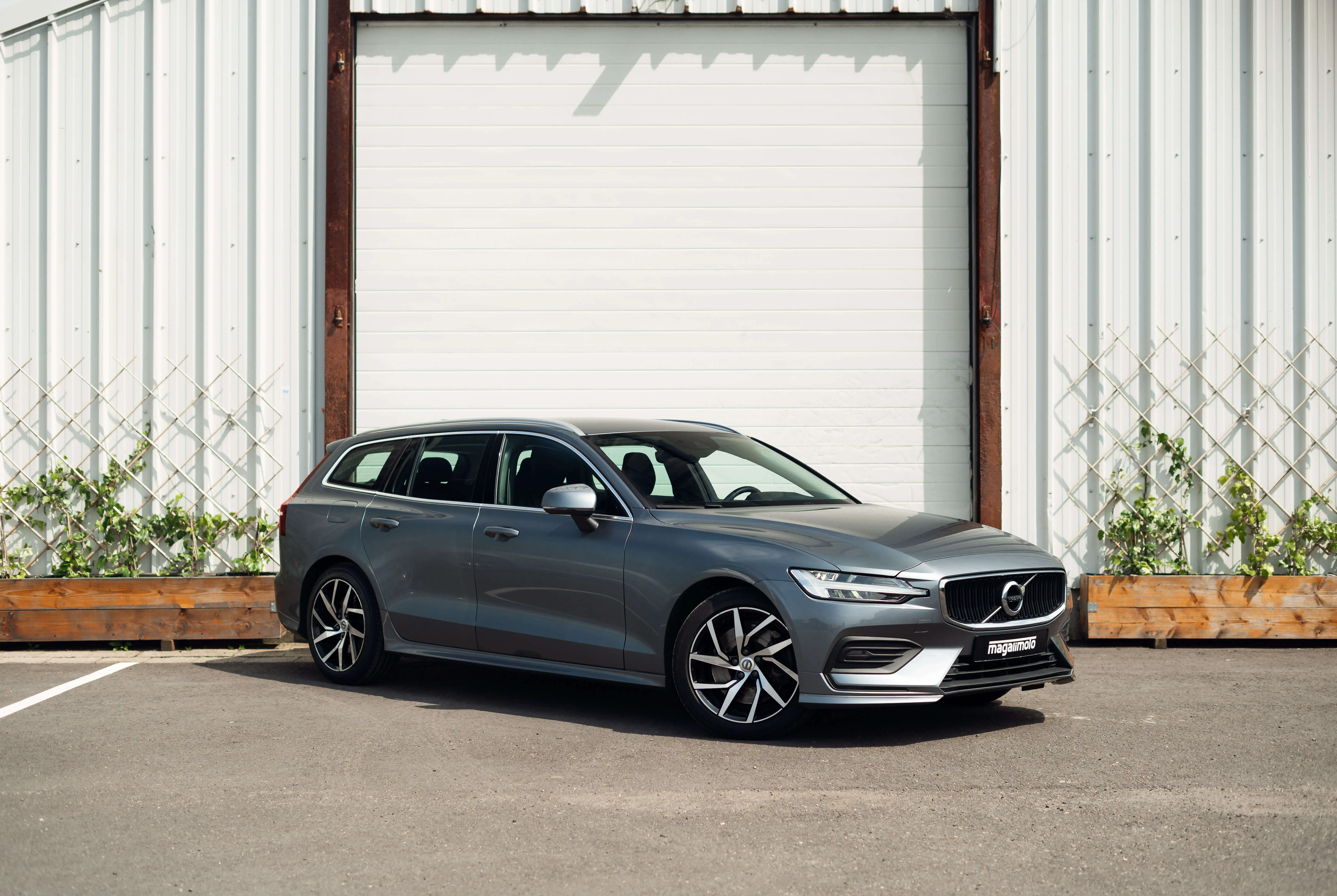 Volvo V60 T5 - Momentum