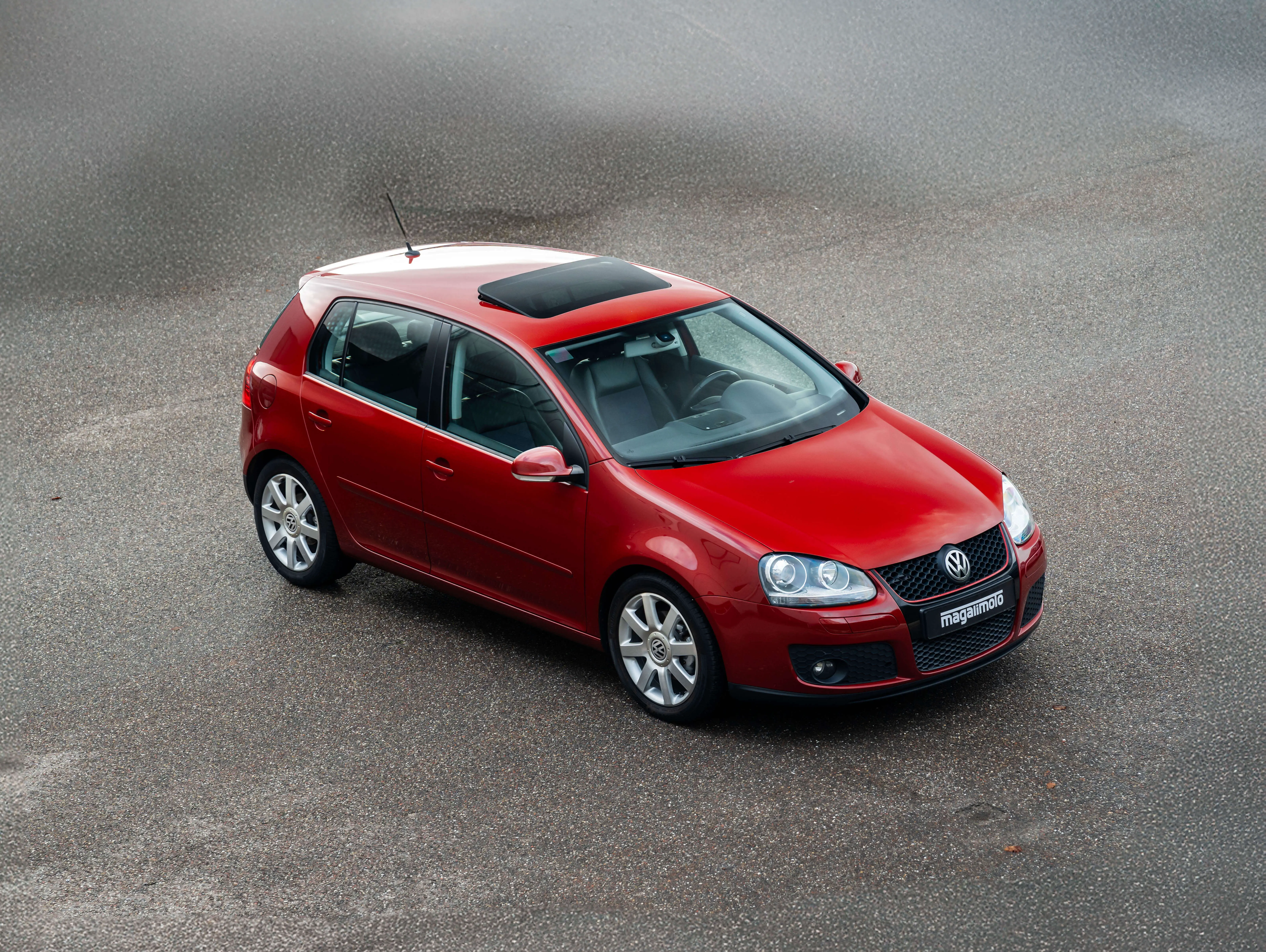 Volkswagen Golf V 2.0 FSI - 2004