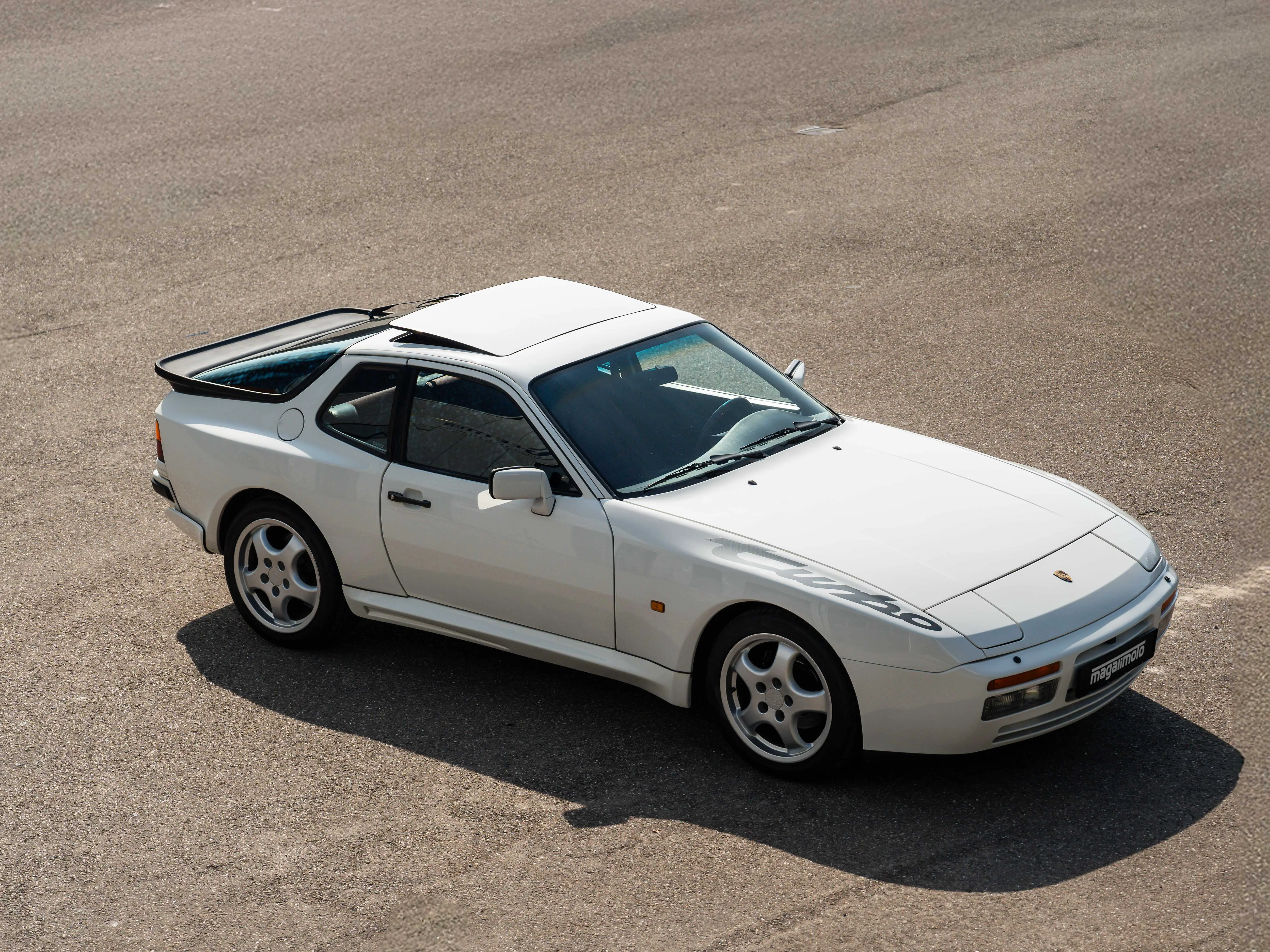Porsche 944 Turbo