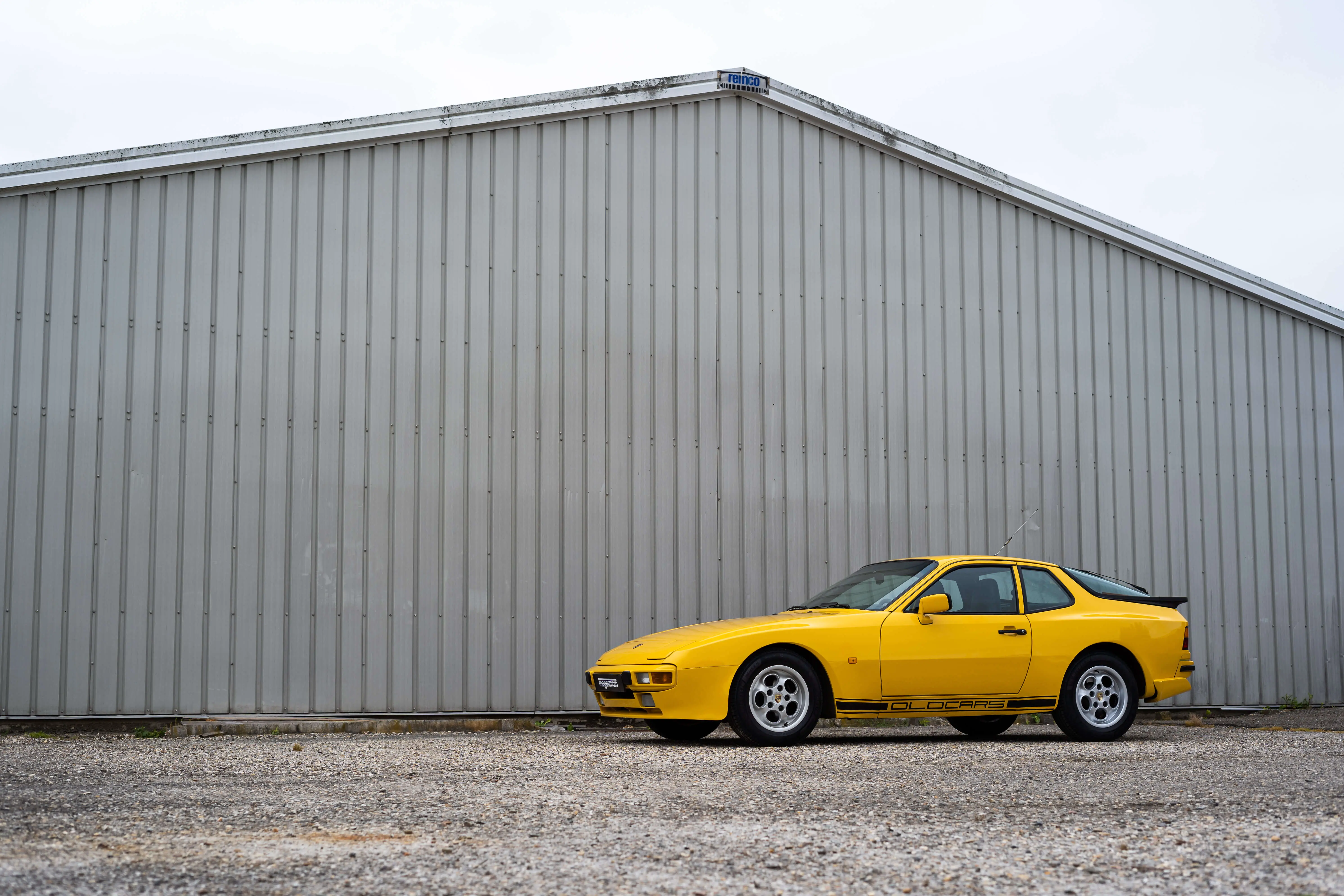 Porsche 944 - 2.5L