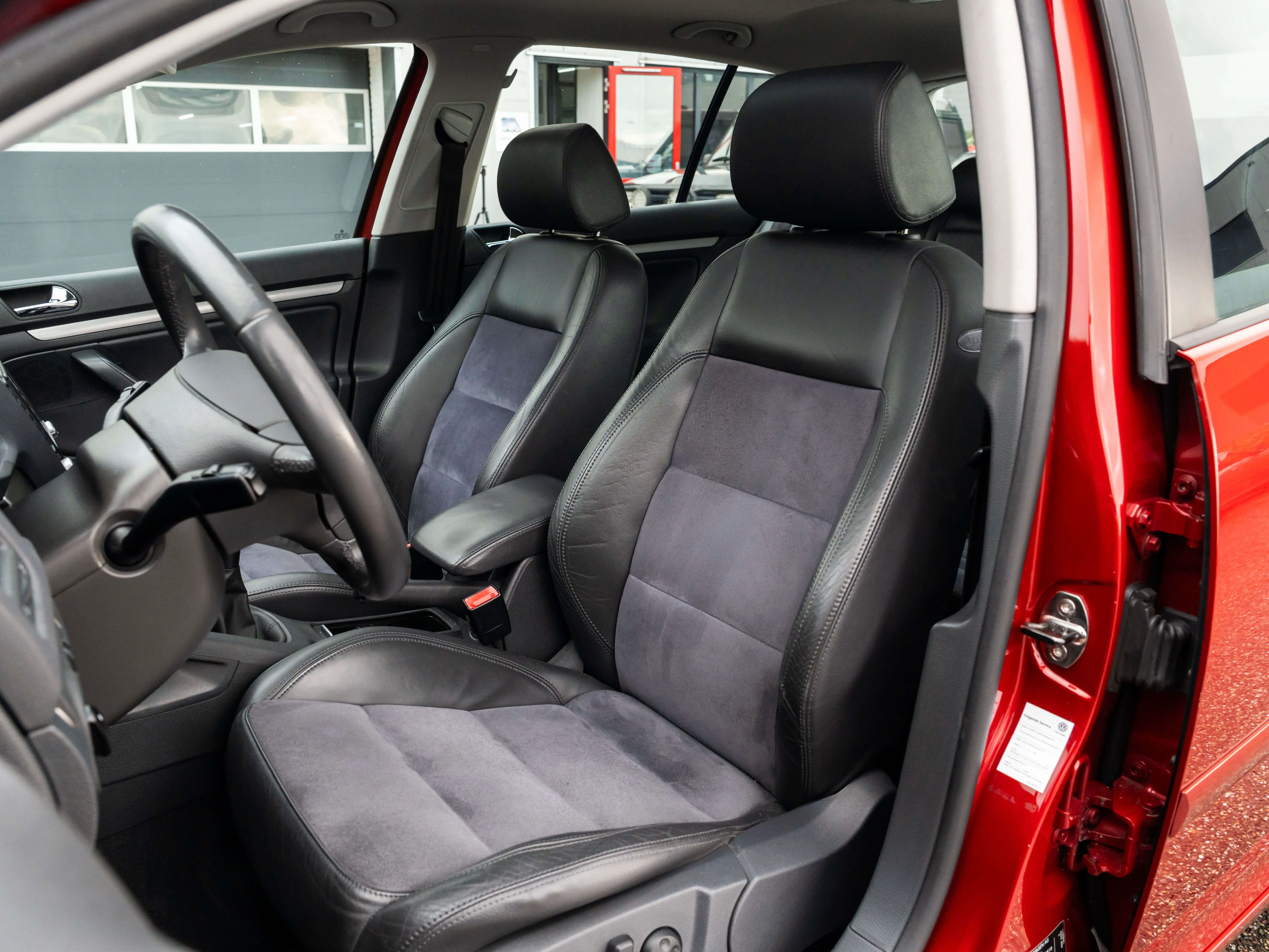 Volkswagen Golf V 2.0 FSI - 2004