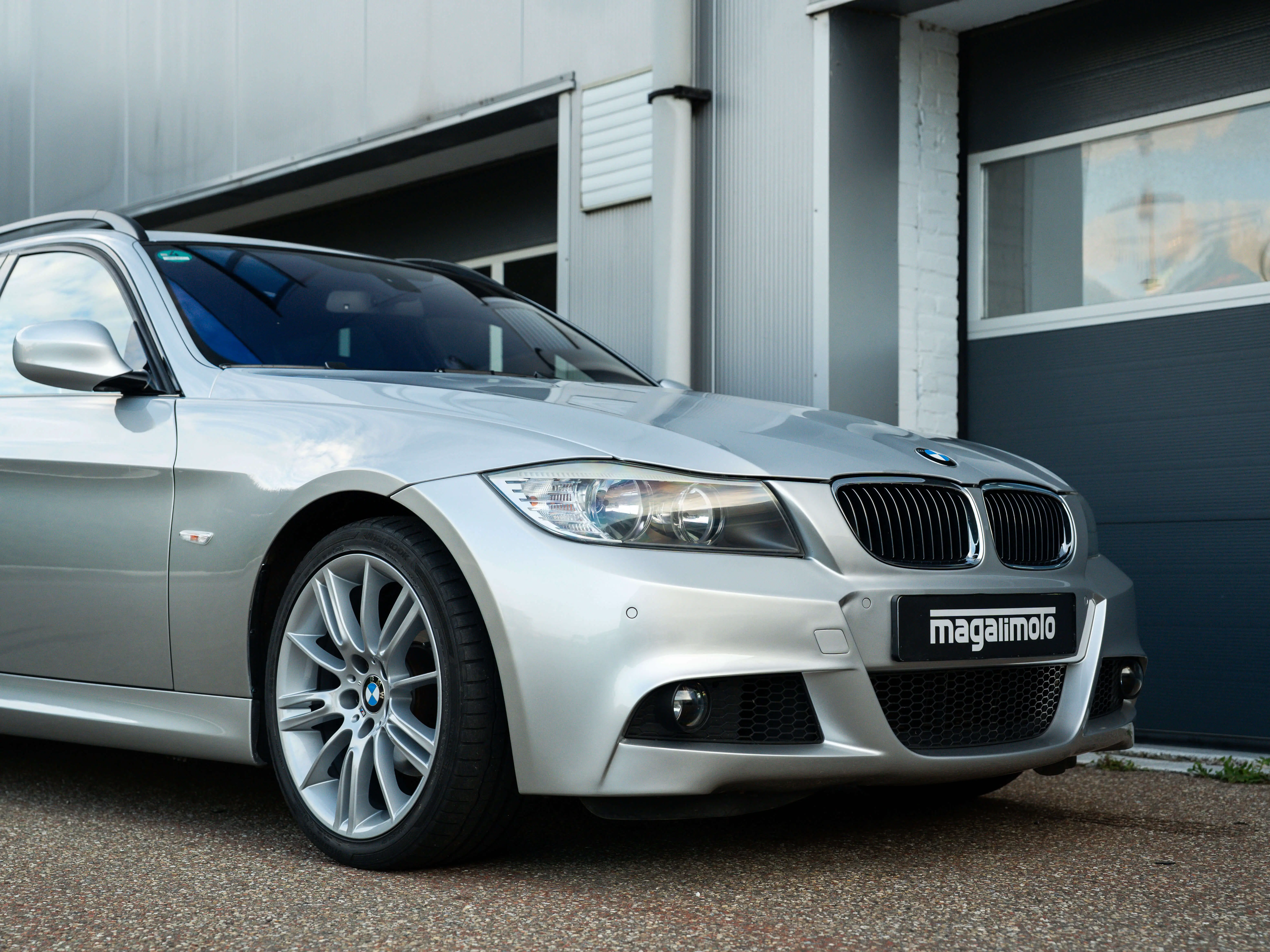 E91 325i M-sport 2008