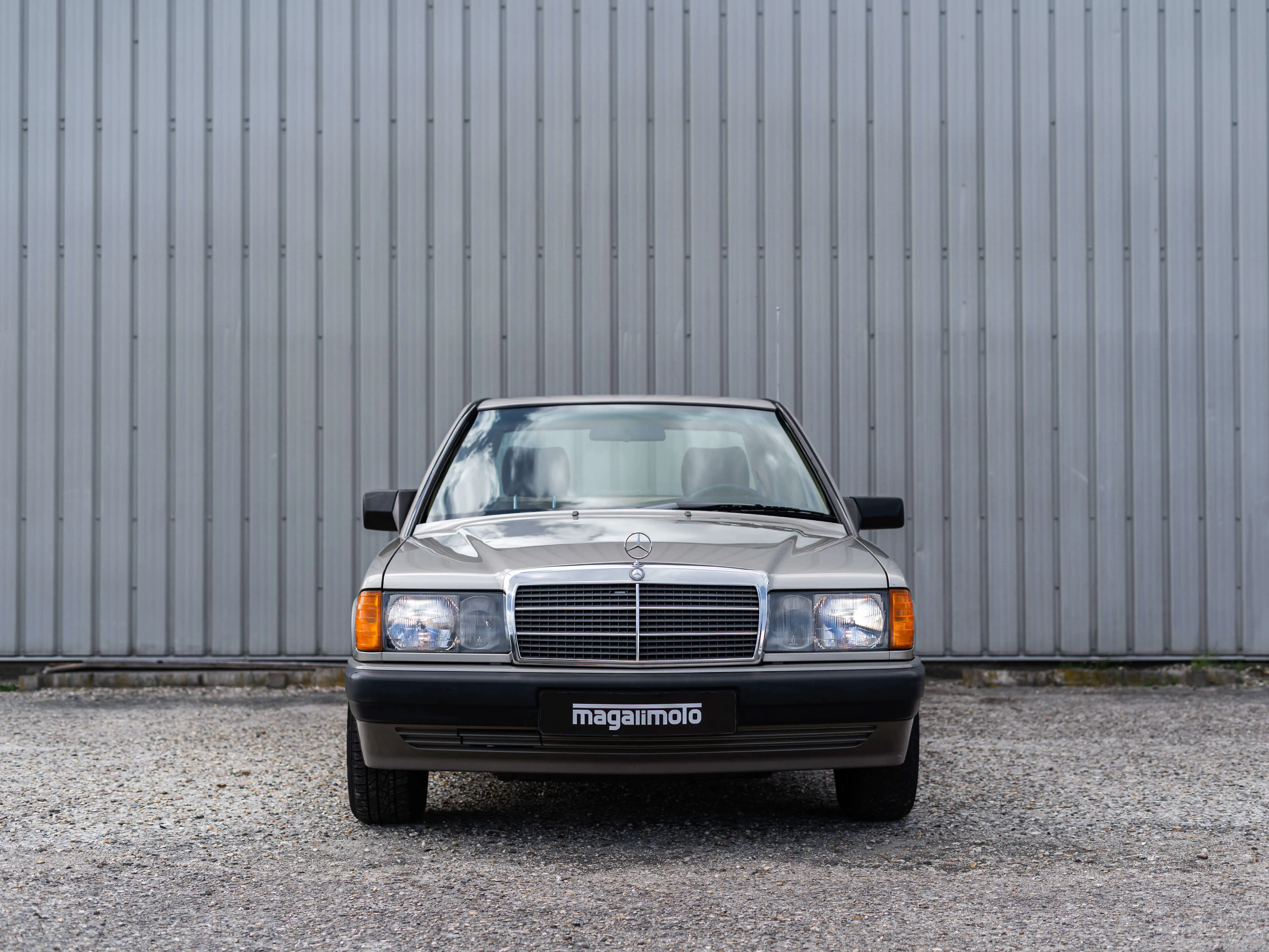 Mercedes Benz 190E - 2.0