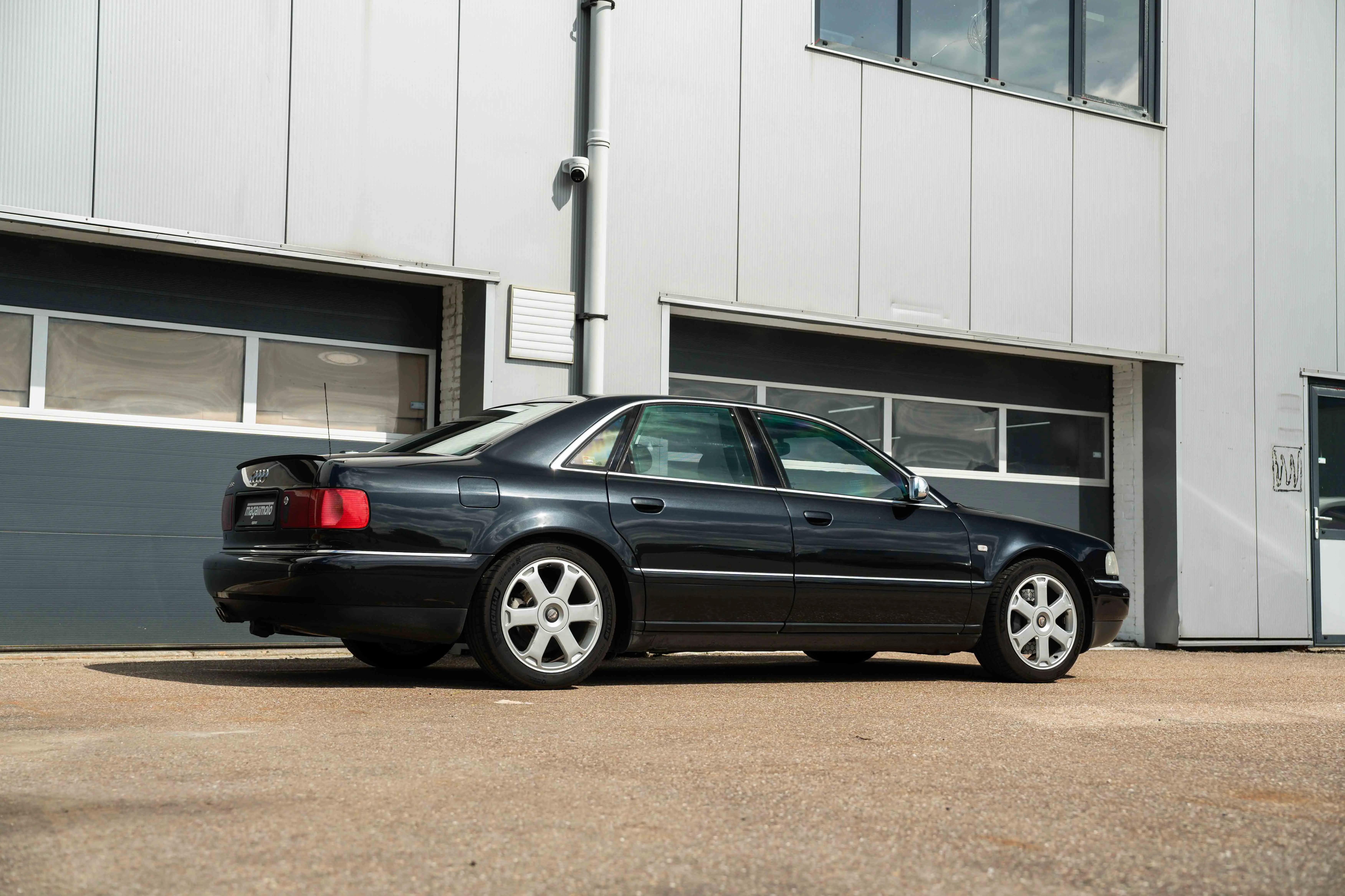 Audi S8 D2 4.2 5v V8 - 2002