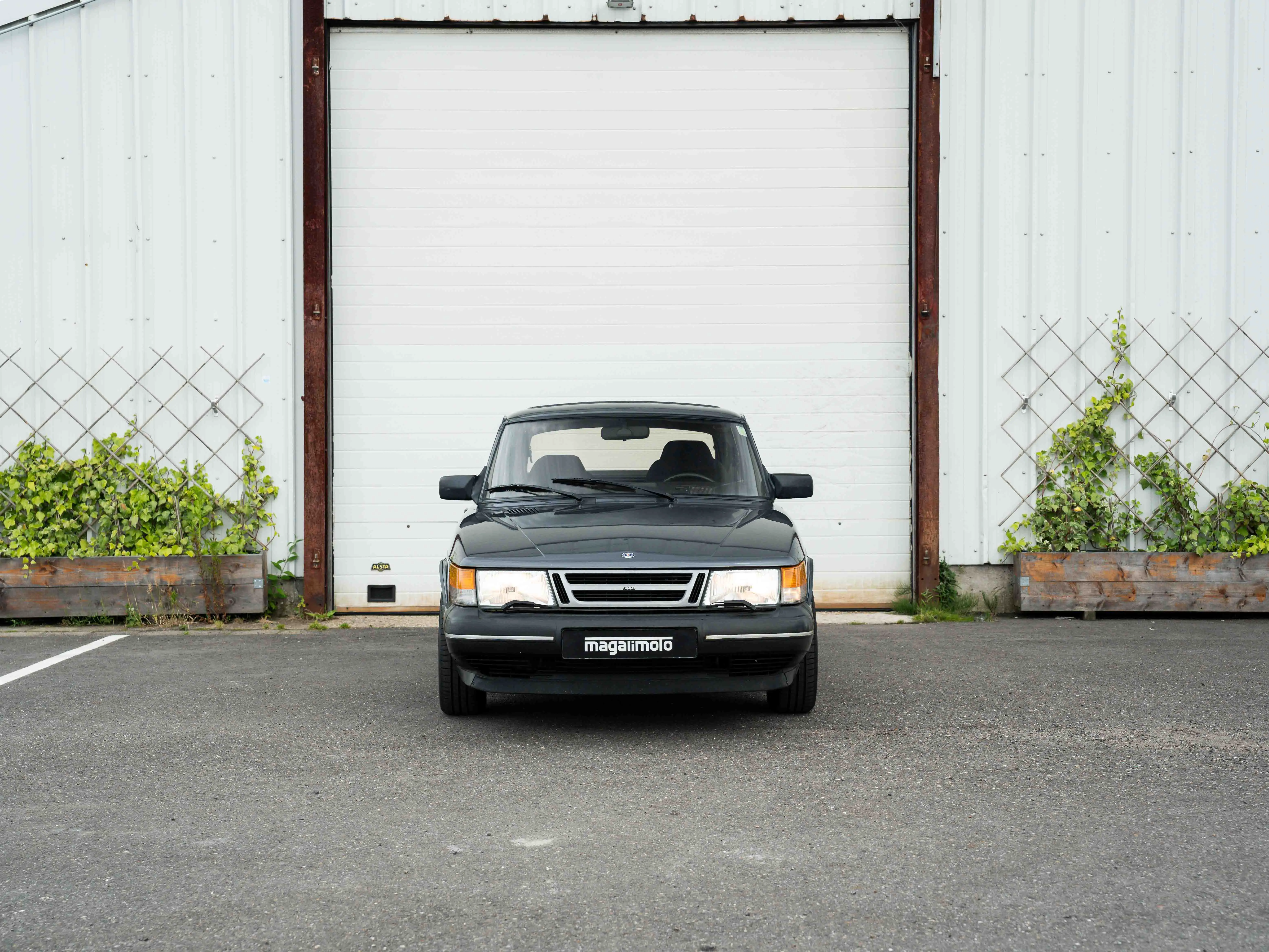 Saab 900 2.1i - 16v