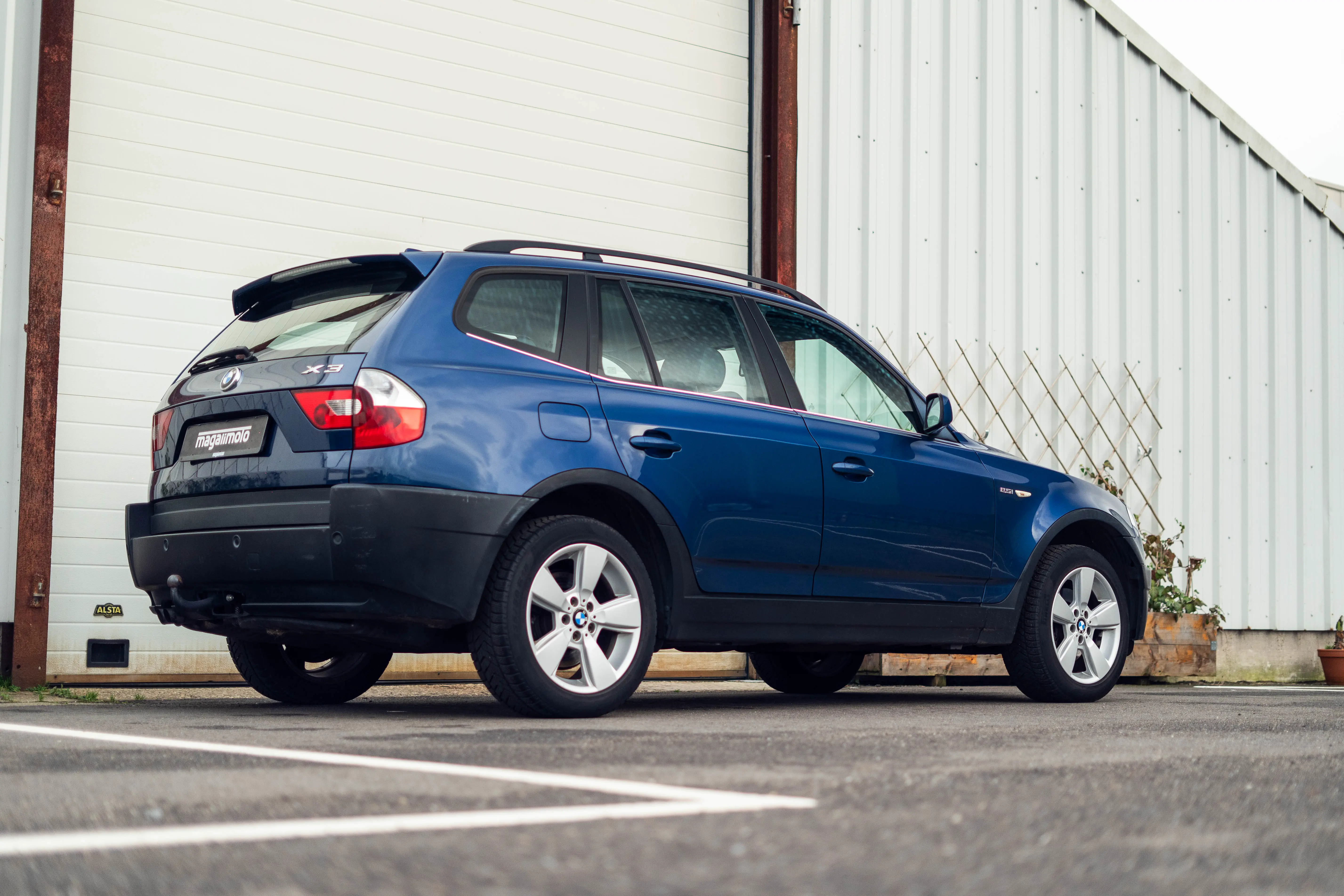 BMW E83 X3 2.5i - 2005