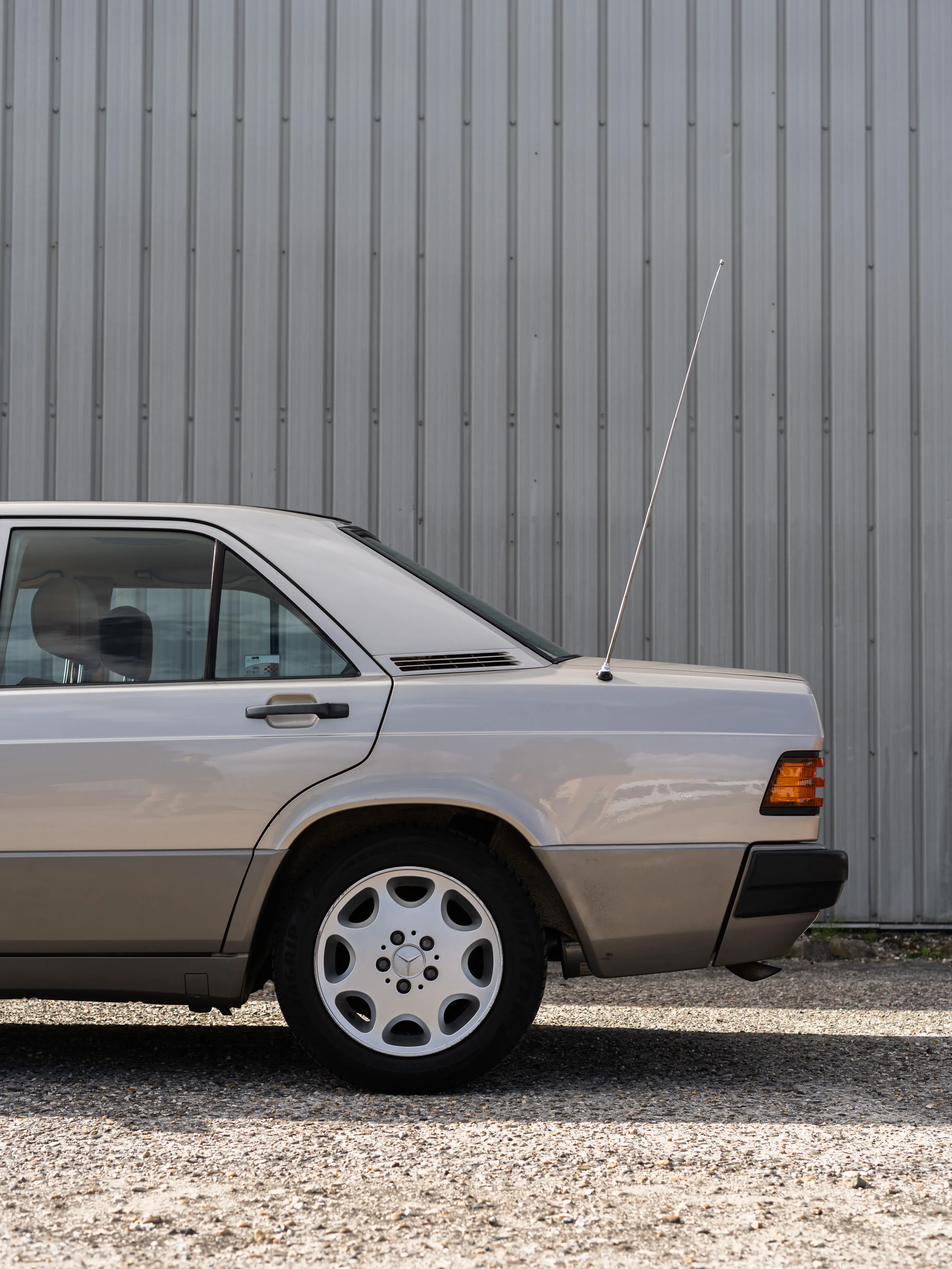 Mercedes Benz 190E - 2.0