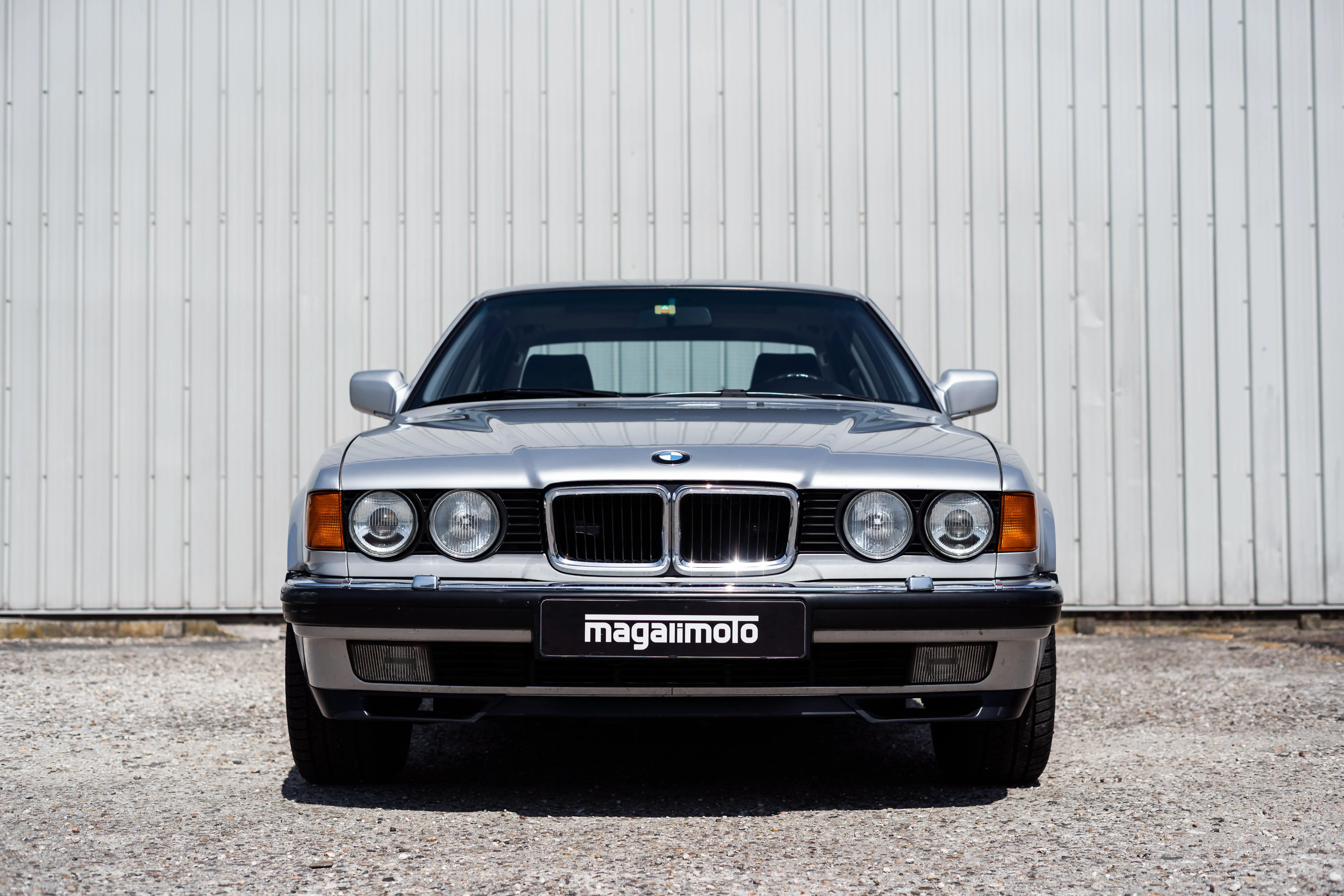 E32 BMW 750i - 1991
